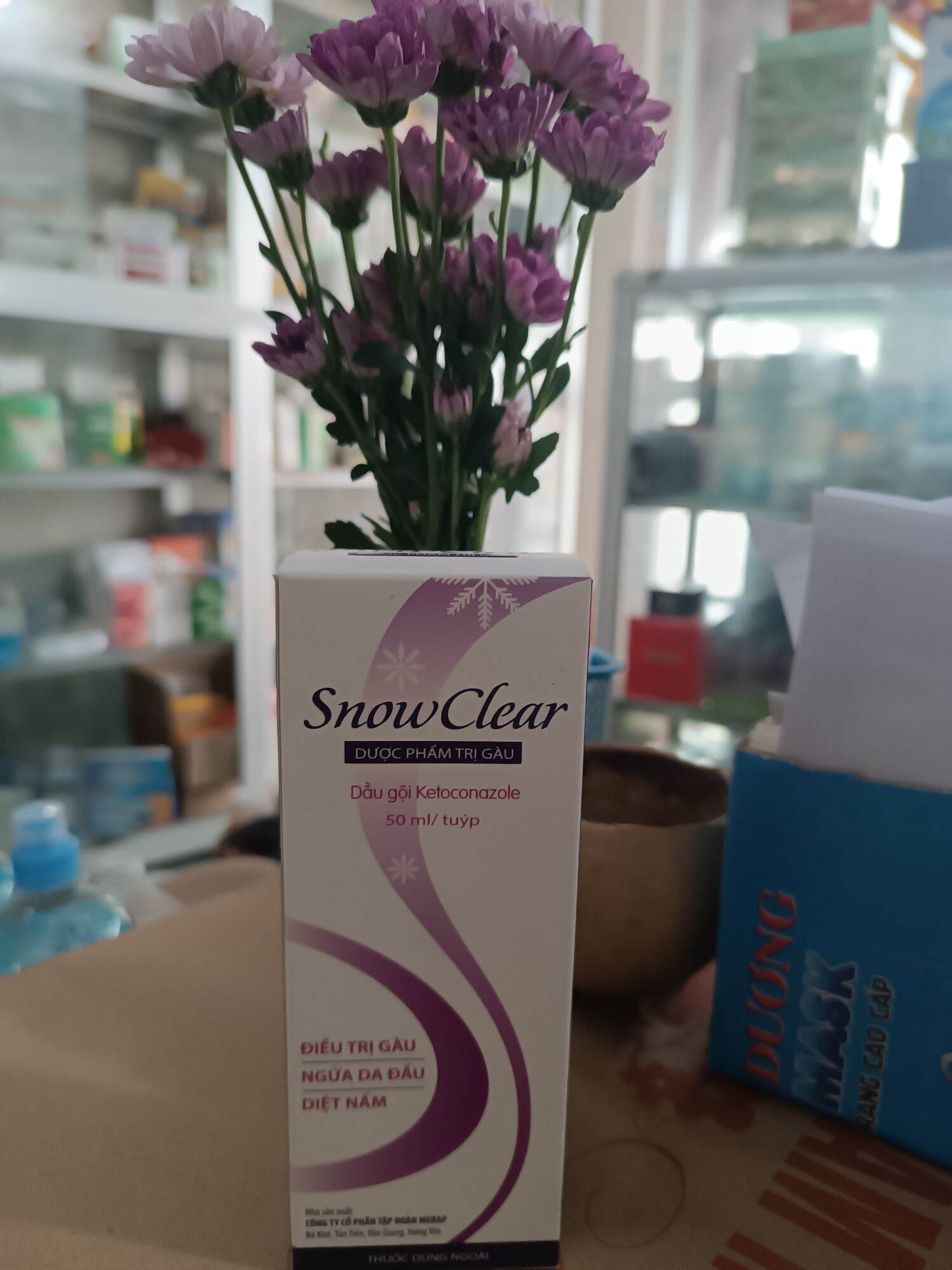 dầu gội Snow clear giúp sạch gàu, giảm ngứa