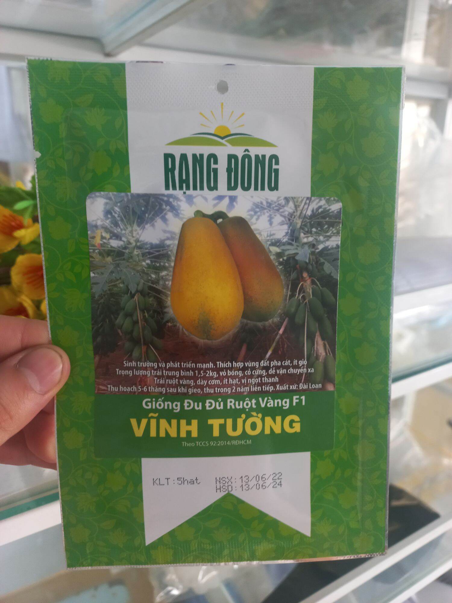 Hạt giống đu đủ ruột vàng F1 Vĩnh Tường 5 hạt