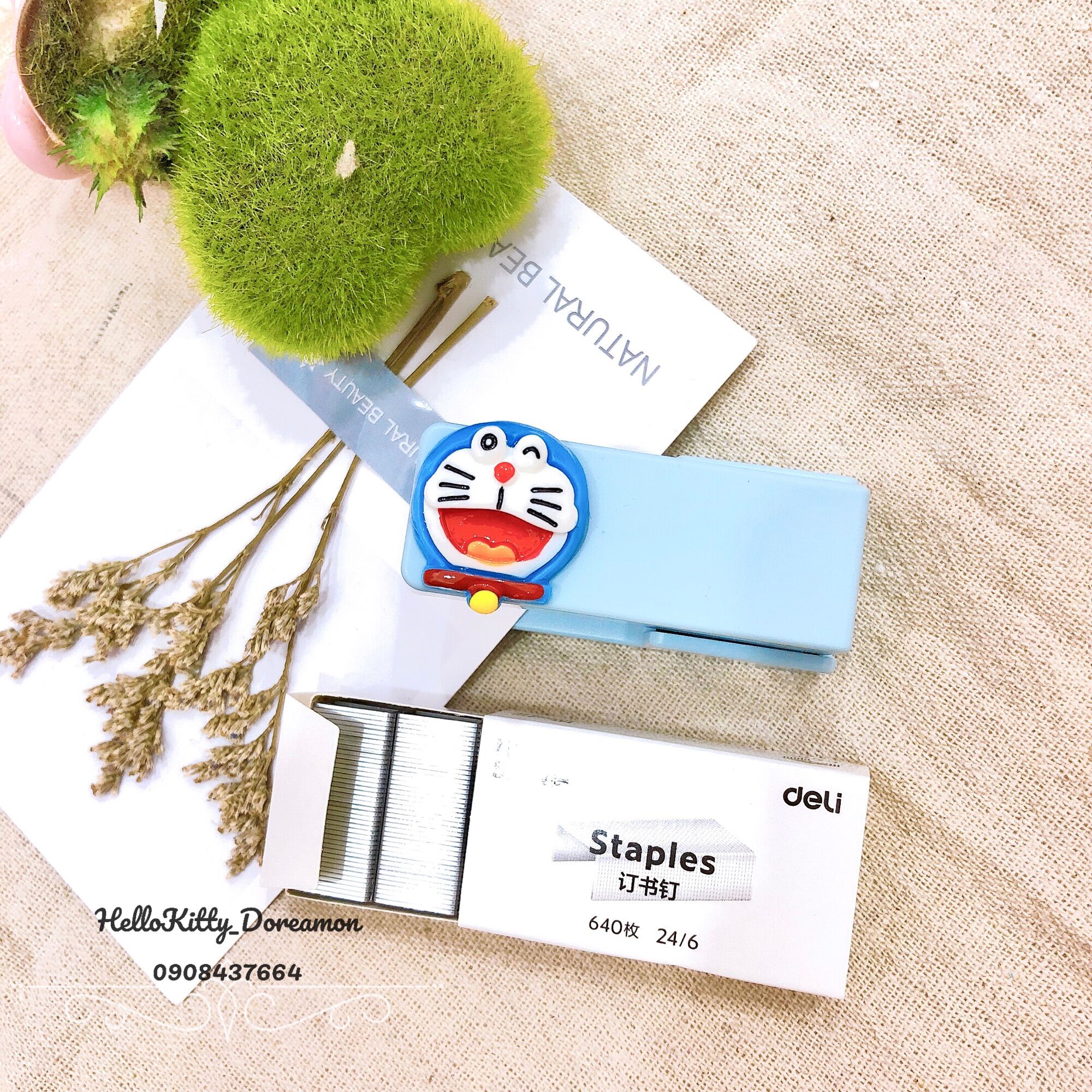 Bấm Kim HelloKitty Doreamon