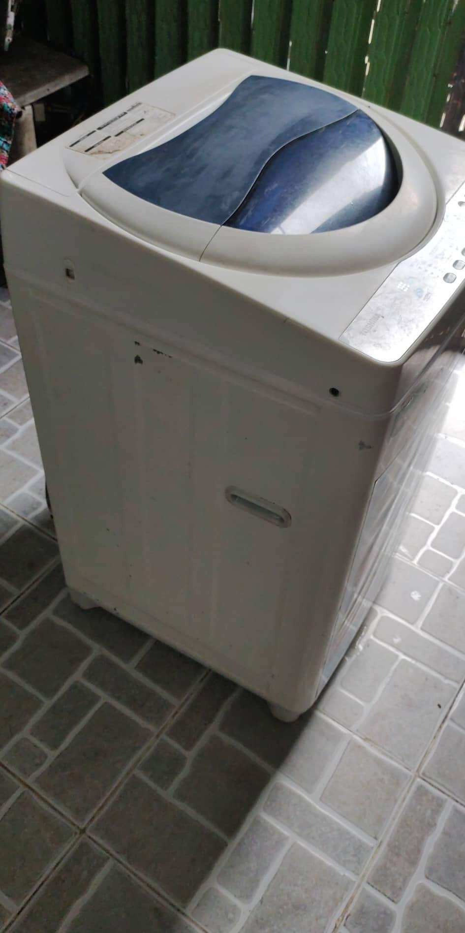 Bán máy giặt Toshiba A800 7kg