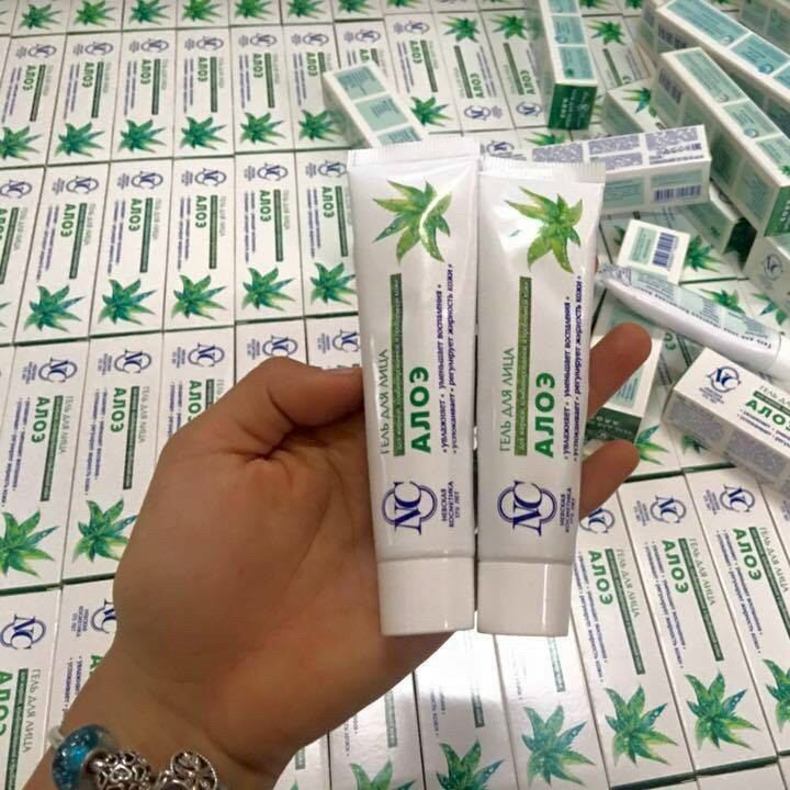 Kem hỗ trợ da dầu mụn từ nha đam Aneo Cream – Tuýp 30g