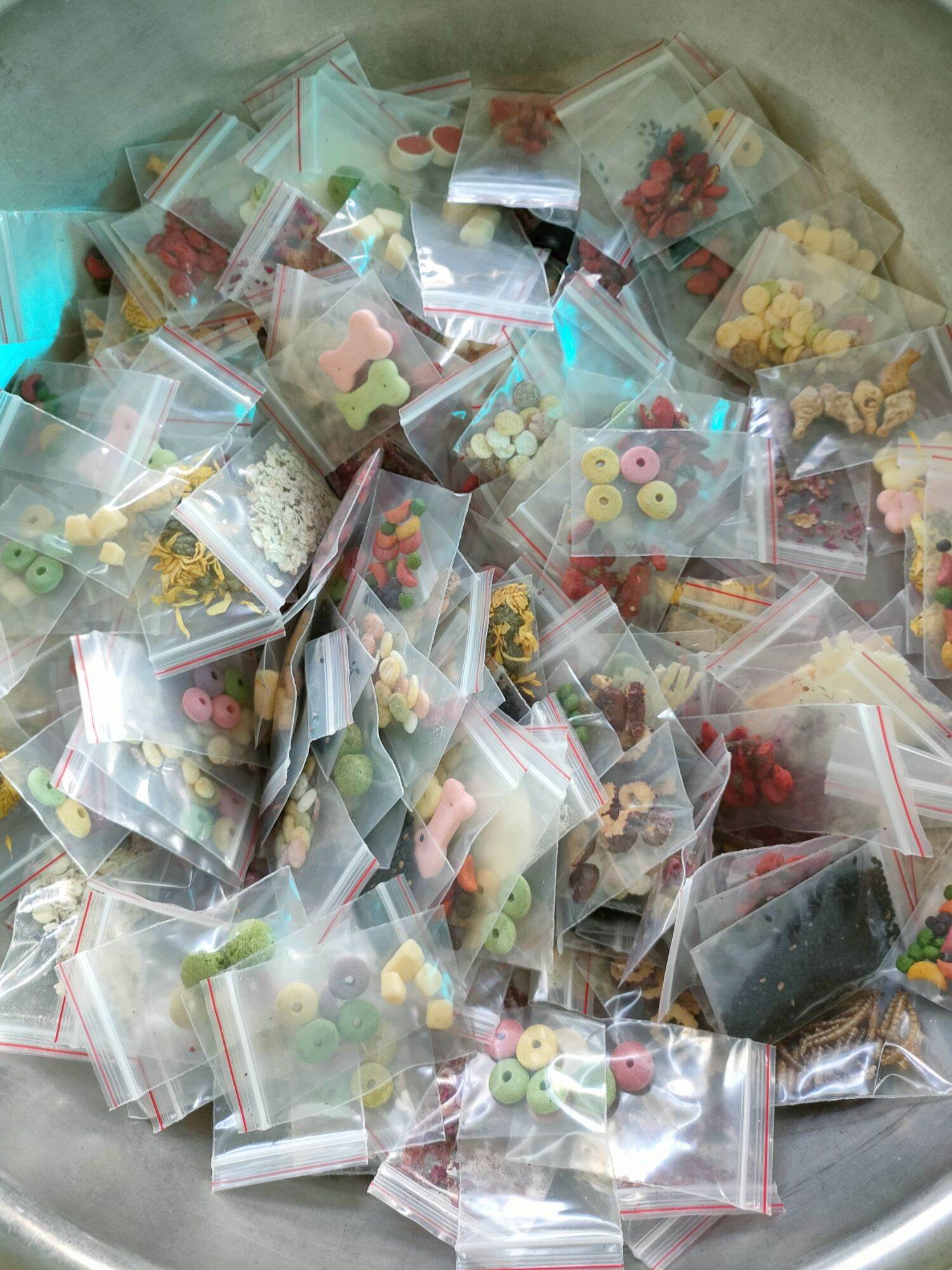 thức ăn dặm dùng thử cho hamster combo 20 gói khác nhau.