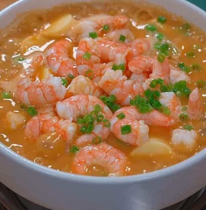 Khay 0,5kg NÕN TÔM TƯƠI bóc sẵn (giao hoả tốc)