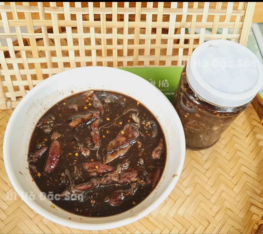 2 HỦ Mắm mực đặc sản bình định ( 1 hủ 500gram)