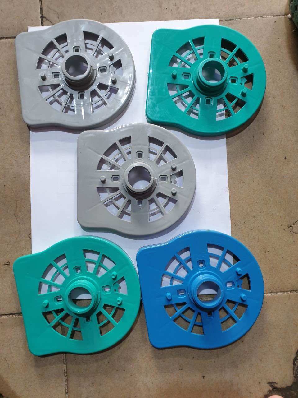5 cái nắp gáo răng quạt b4