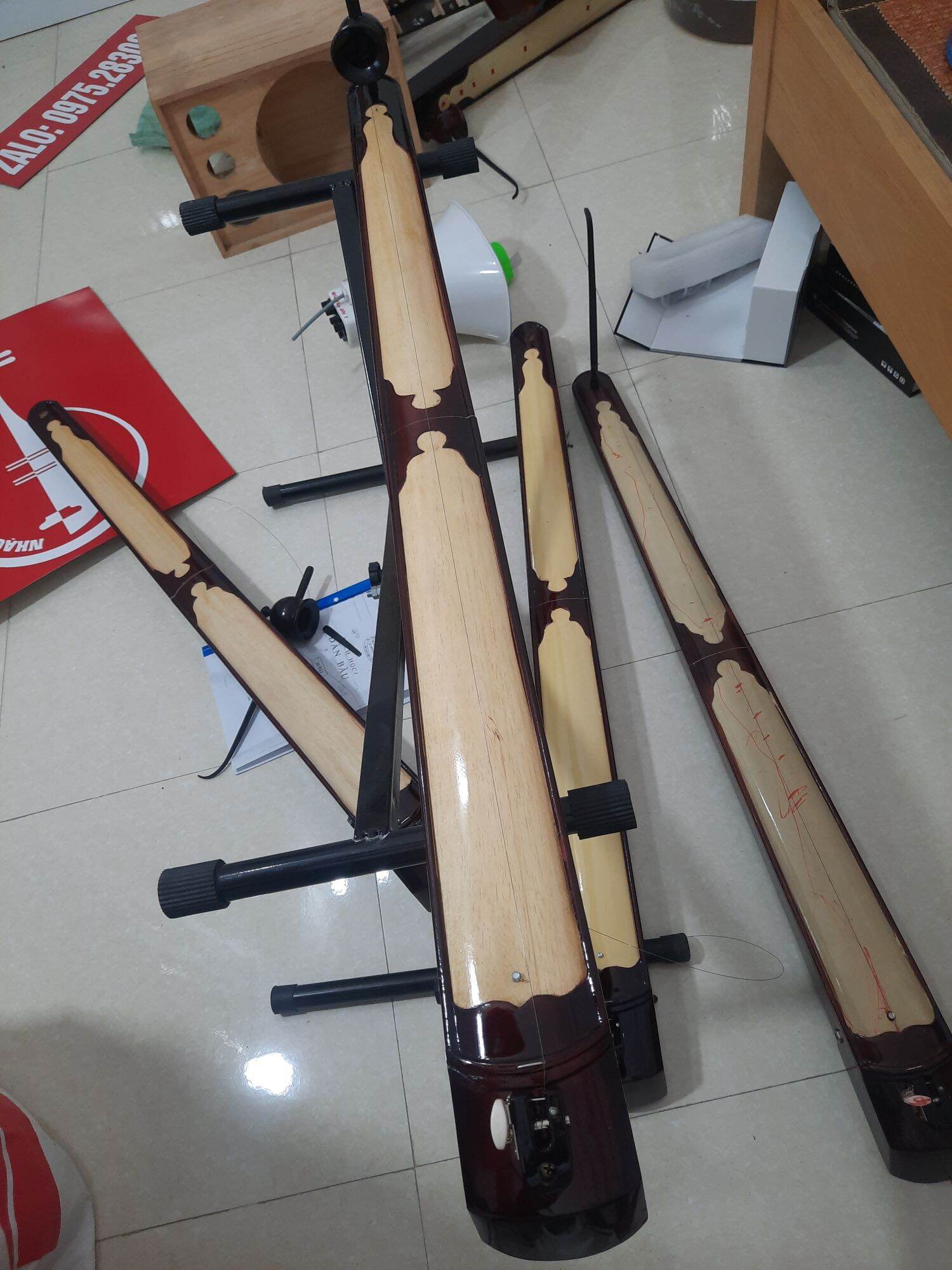 Đàn bầu điện giá rẻ chất lượng tốt
