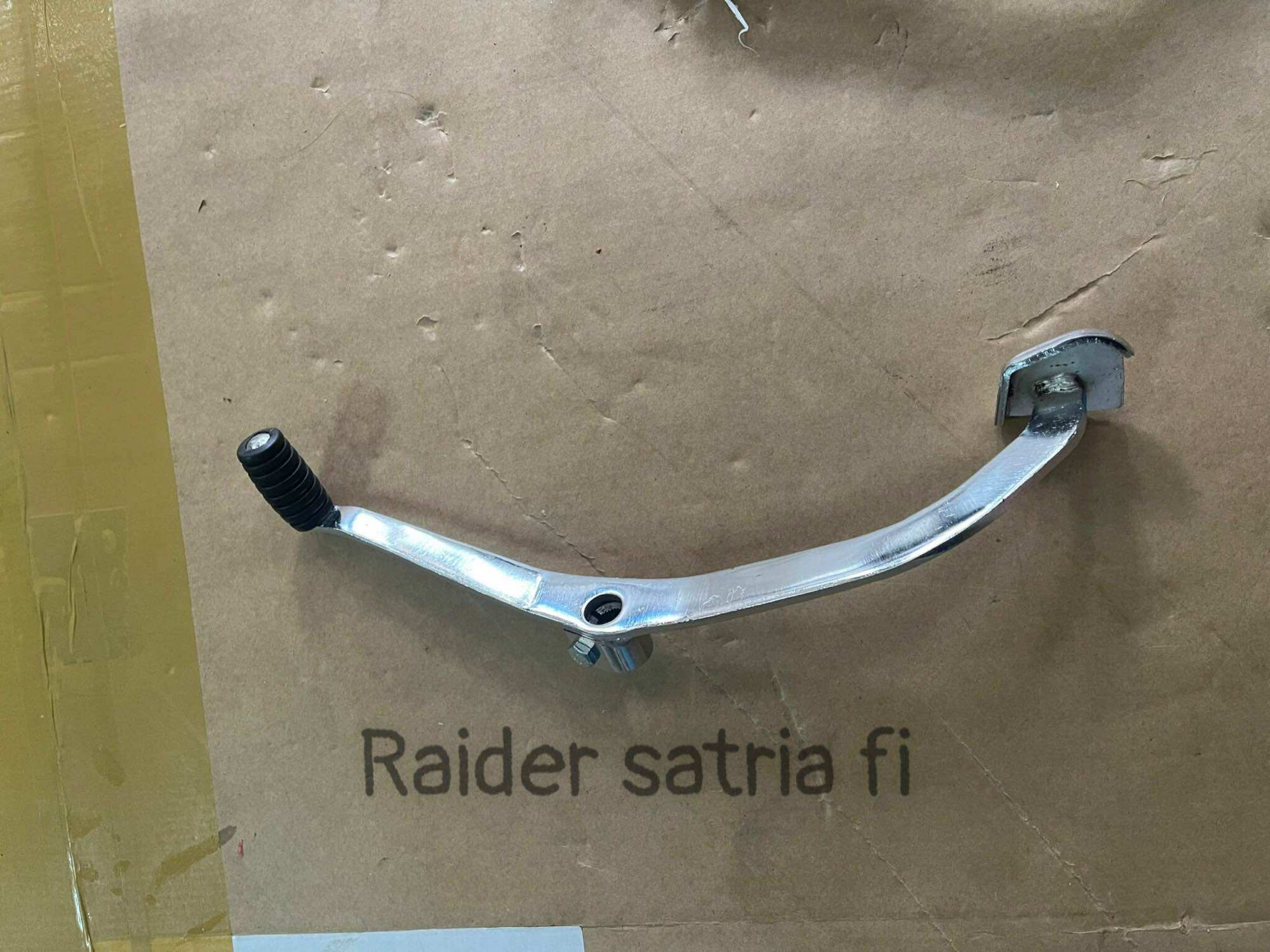 Cần số raider fi , satria fi , inox sơn tĩnh điện  (phụ tùng dọn xe)