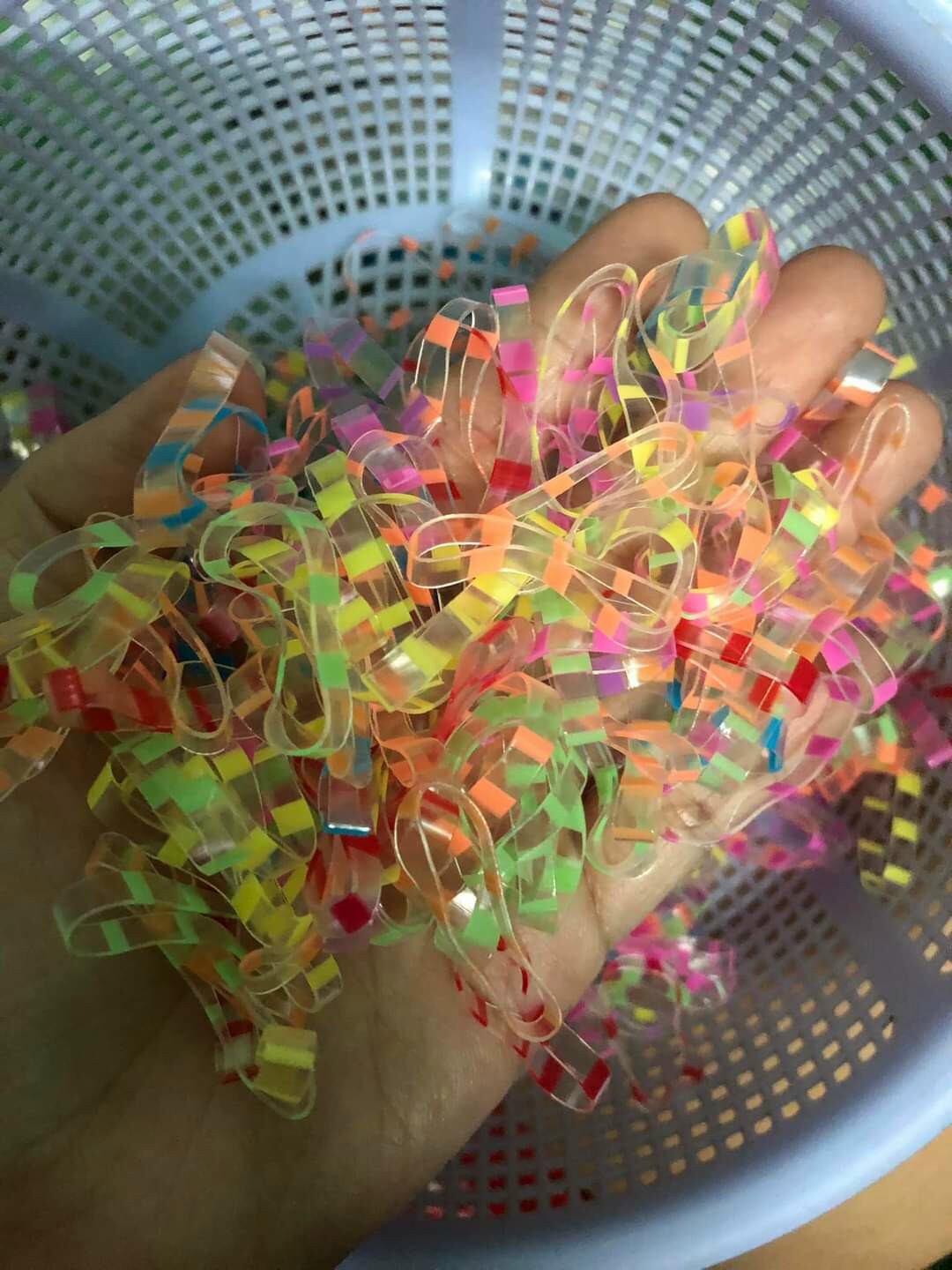 Thun Cột Tóc Nhiều Màu Cho Mẹ & Bé
