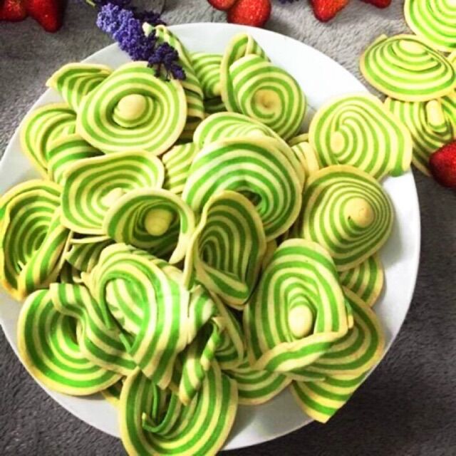 500gr snack tai heo cốm cốt dừa