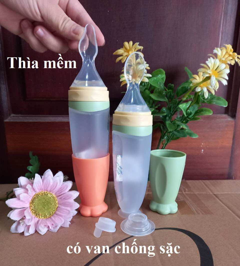 [HCM] Bình thìa ăn dặm silicon cho bé