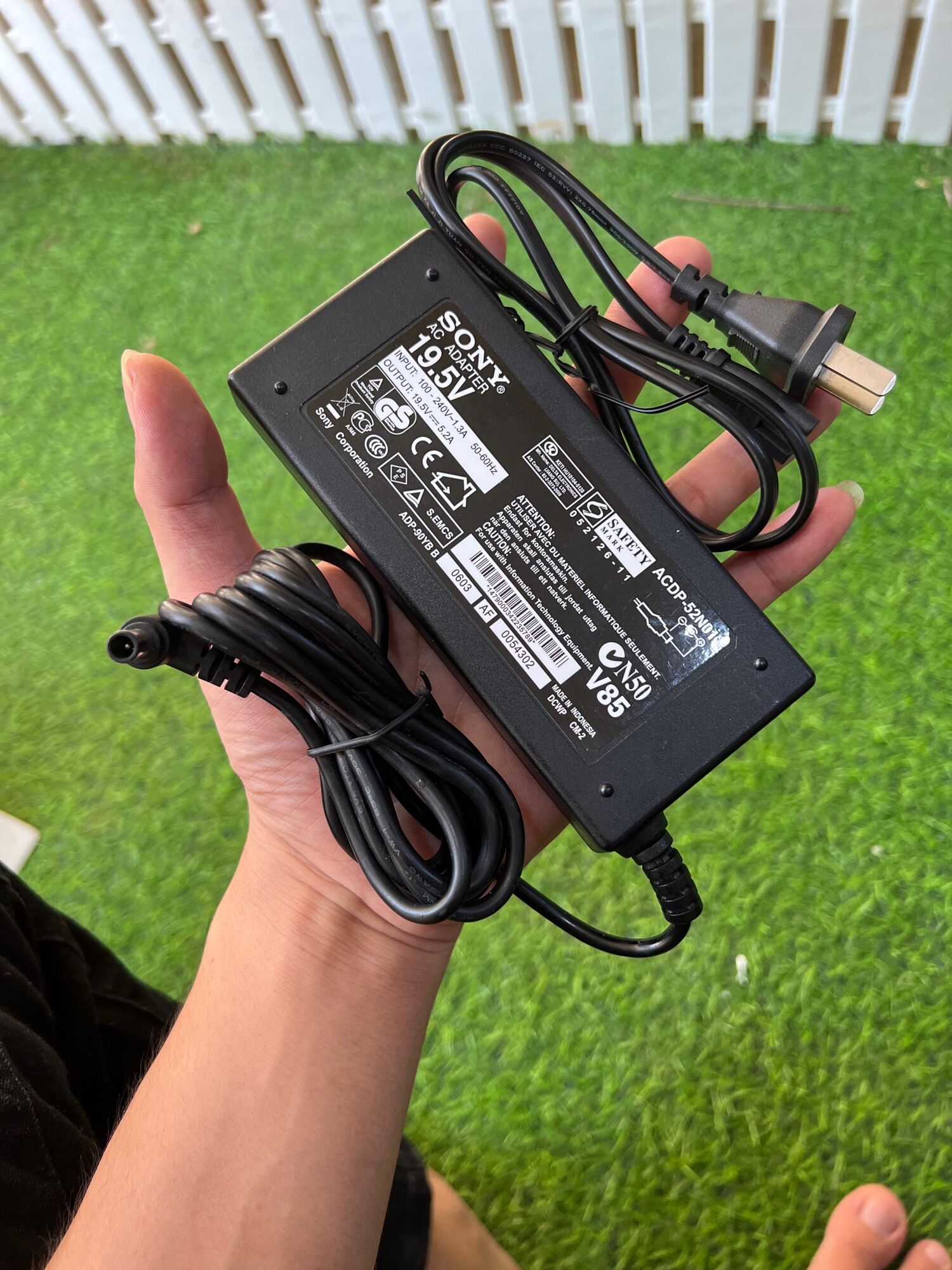 19.5v 5.2a nguồn adapter tivi sony made in indonesia loại tốt