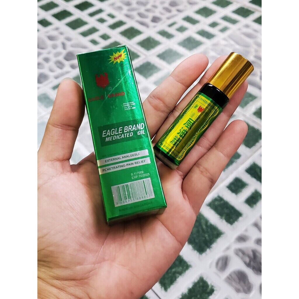 Dầu Gió Xanh Singapore con ó 10ml Dạng Lăn