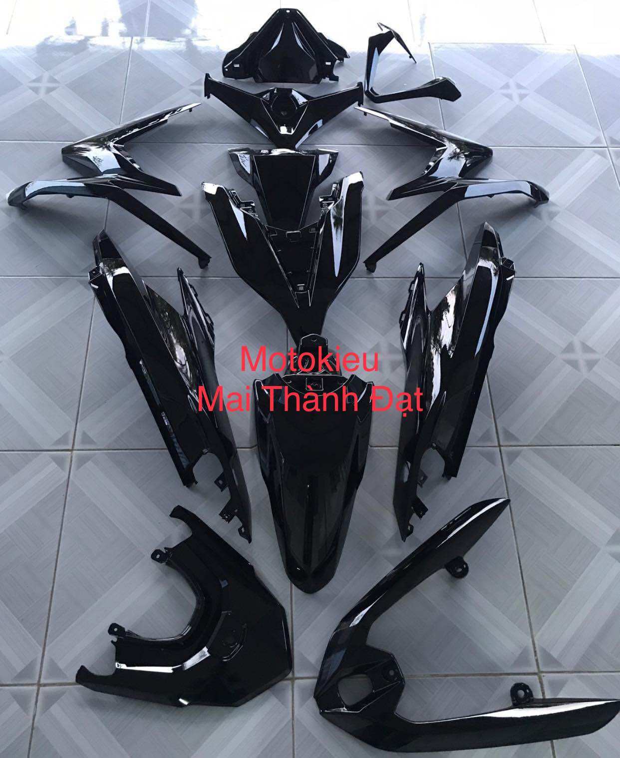 Màu Sơn Đen 2k Tự Bóng 4:1 ( Sơn oto xe máy )đóng gói tuỳ chọn