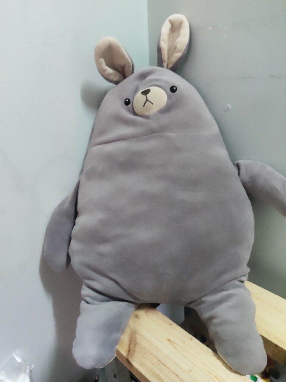 thỏ xám miniso 🐰 mua về xả stress