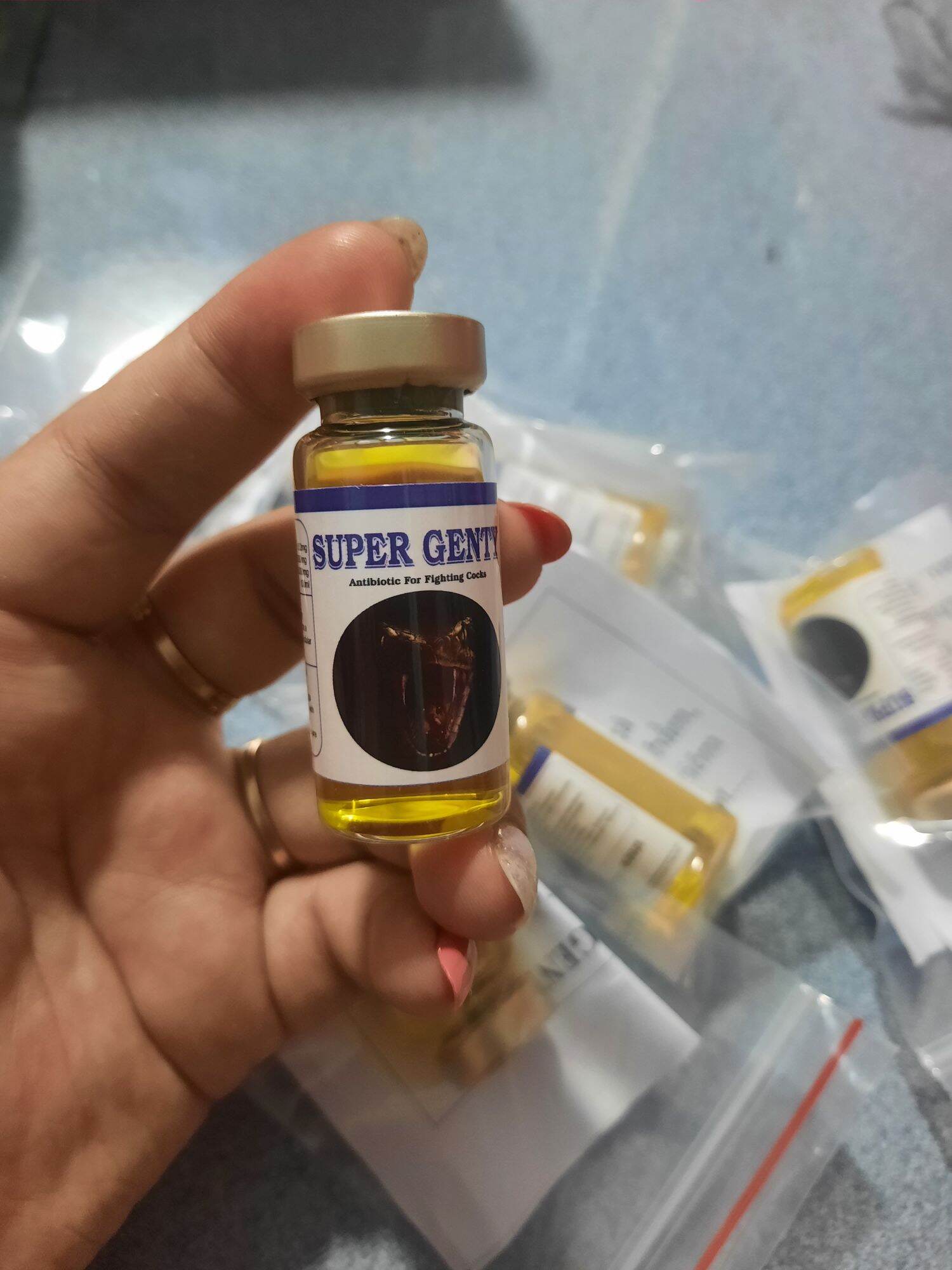 Chai tang genty chữa tang, chấn thương cho gà