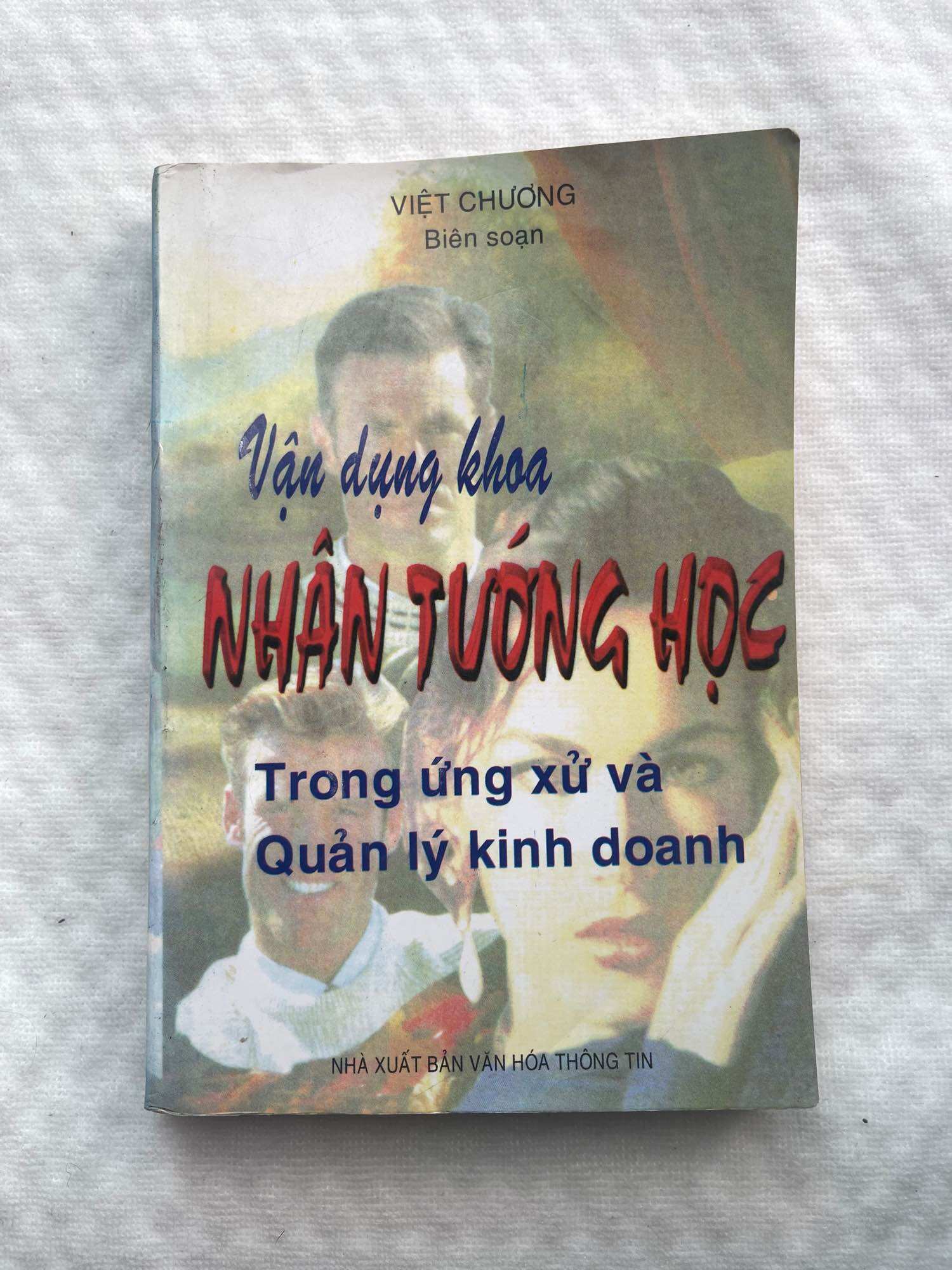 [Sách] Vận dụng khoa Nhân Tướng học trong ứng xử và Quản lí kinh doanh