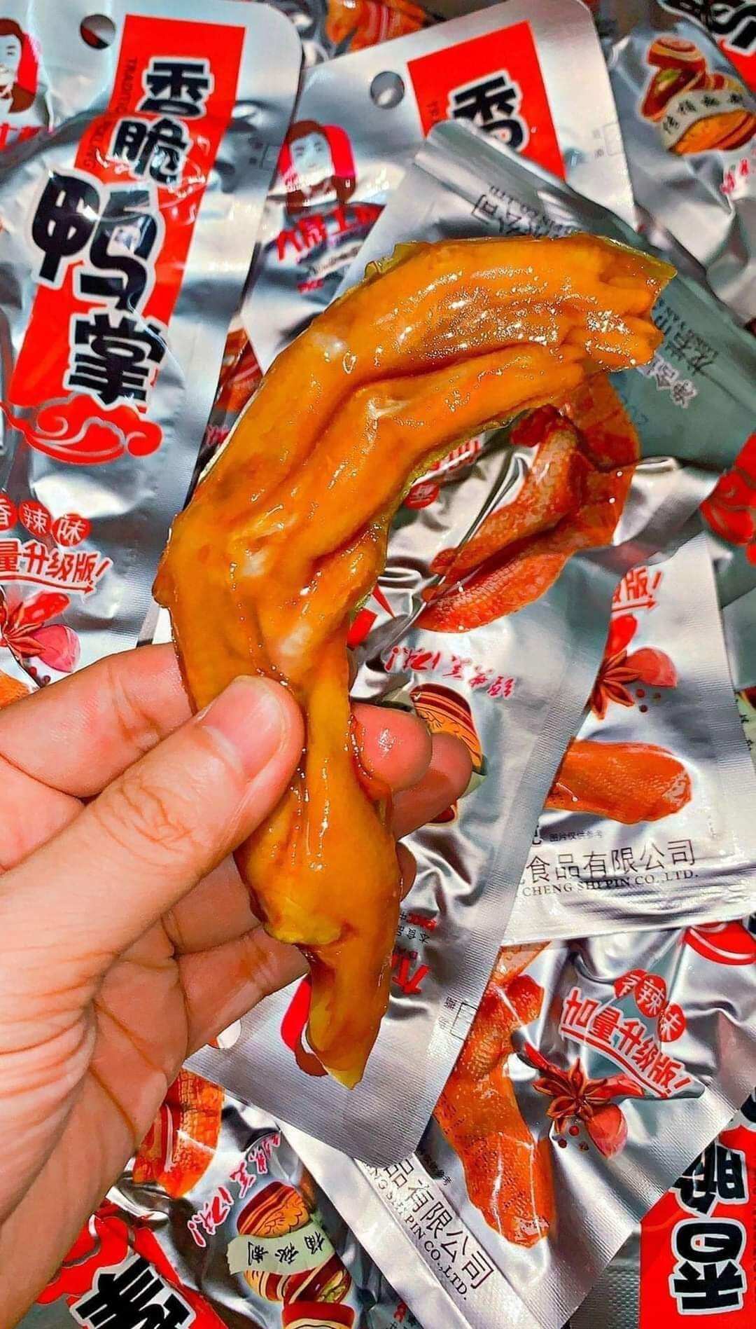 Chân vịt cay tứ xuyên