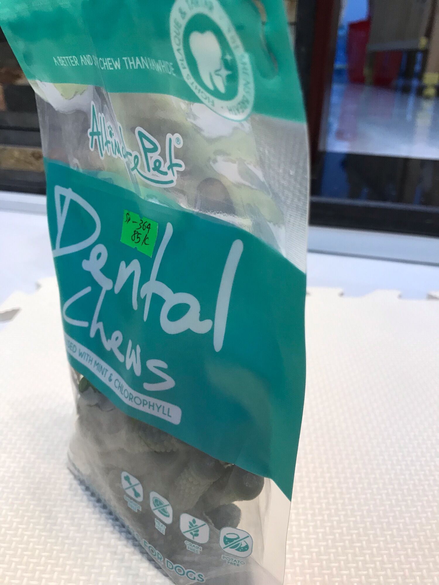 [HCM]GUM denta chews- gặm sạch răng thơm miệng cho thú cưng