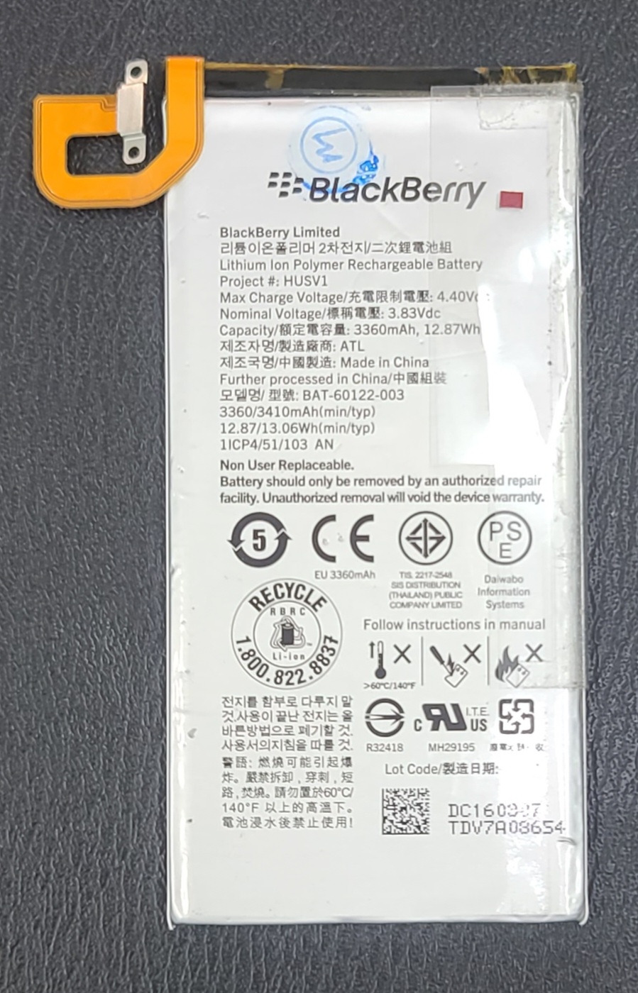Pin blackberry PRIV (zin new) chính hãng