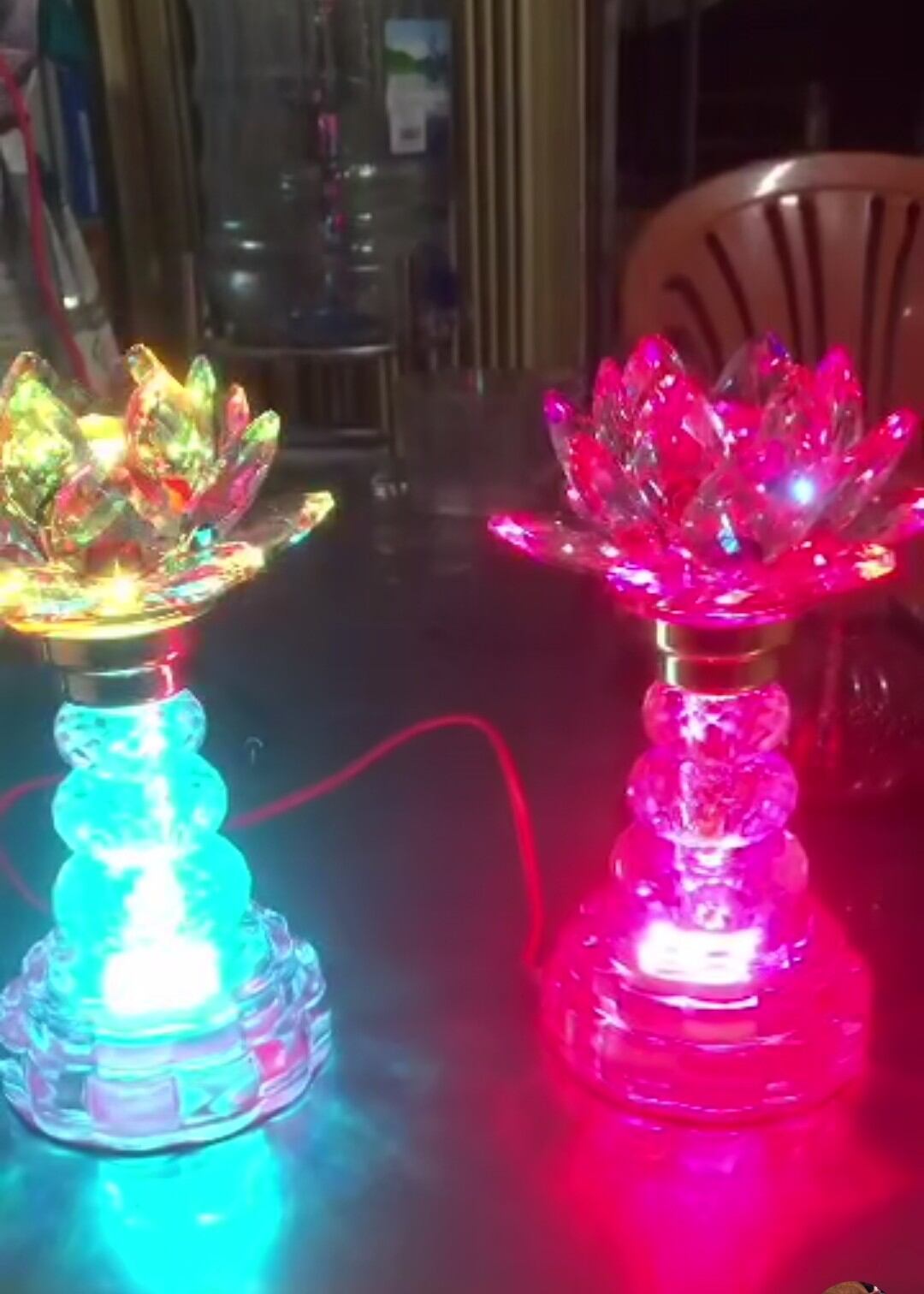 Đèn thờ sen pha lê