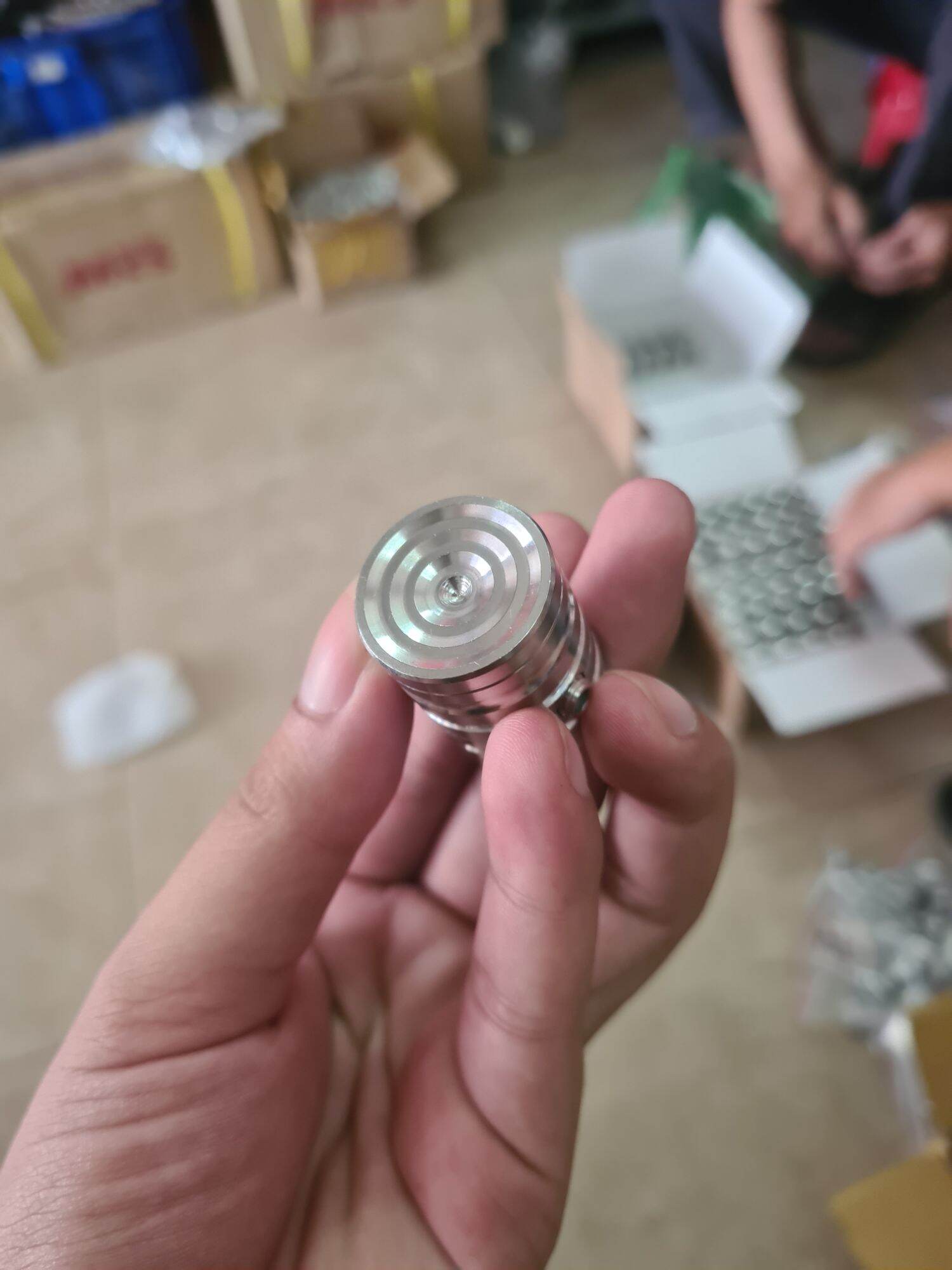 Ốc chụp giò đạp CnC