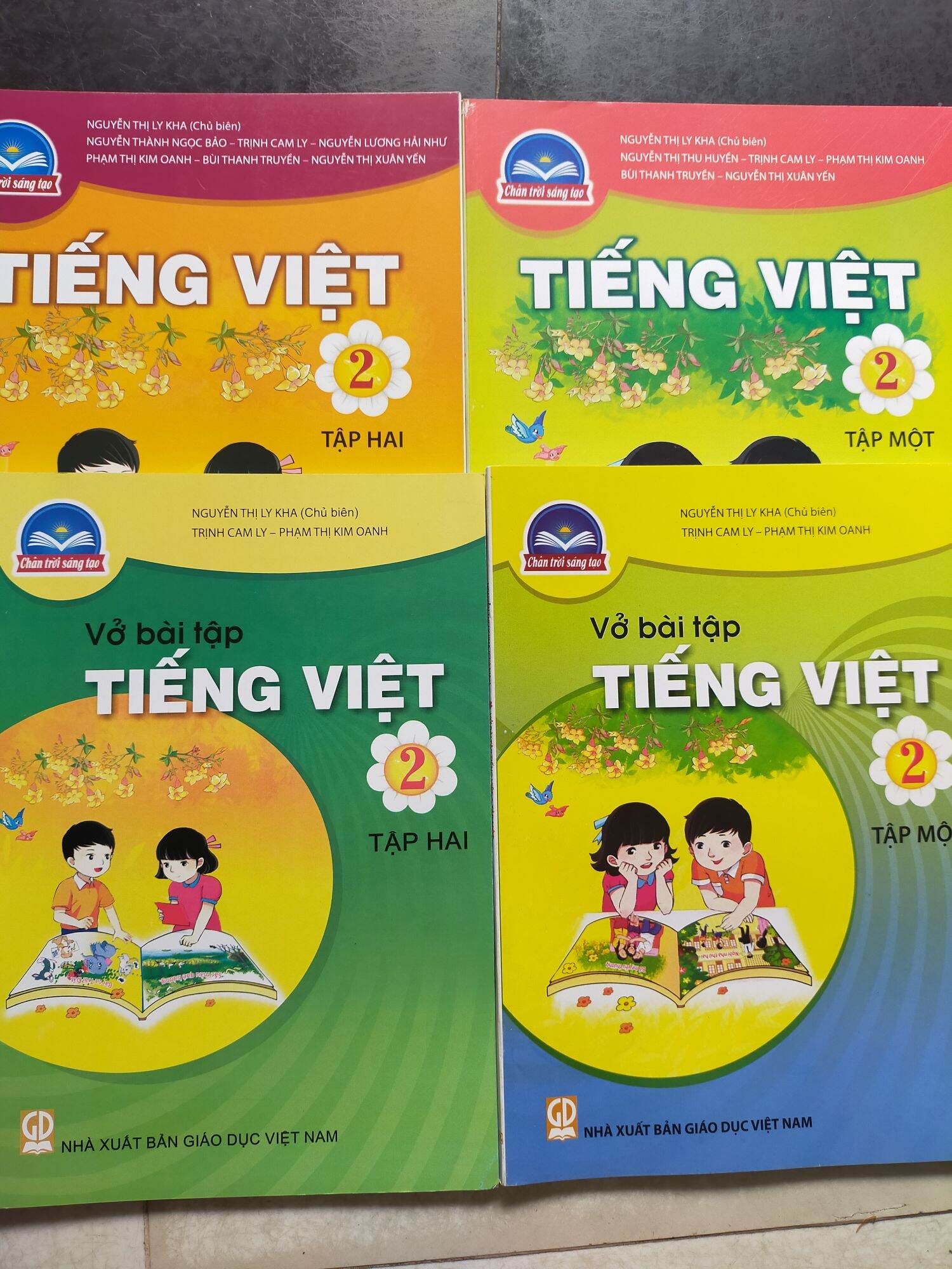 Lớp 2 Vở Bài Tập - Sach Tiếng Việt Lớp 2 Chân Trời Sáng Tạo