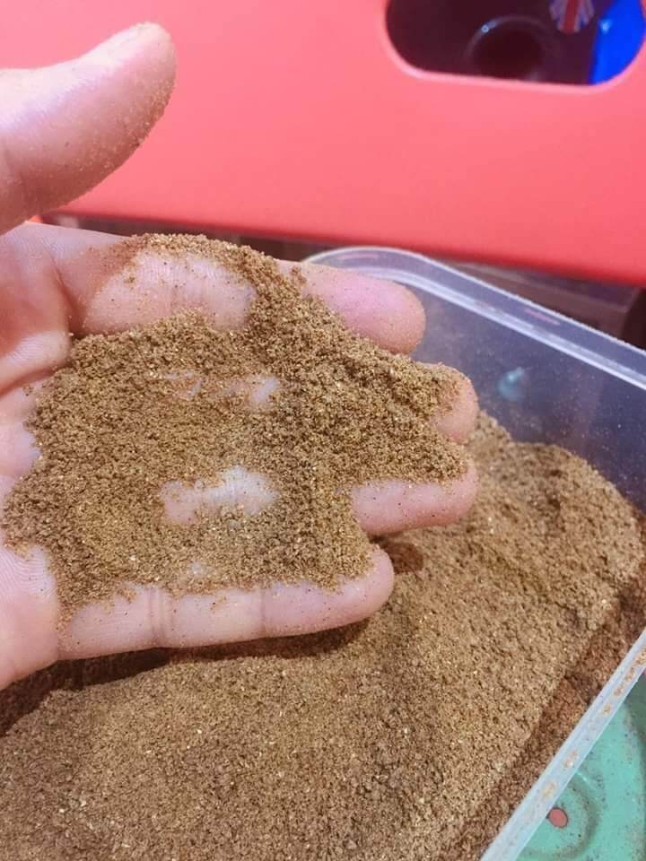 cám nền,cám xả độ đạm 20 đến 30 %