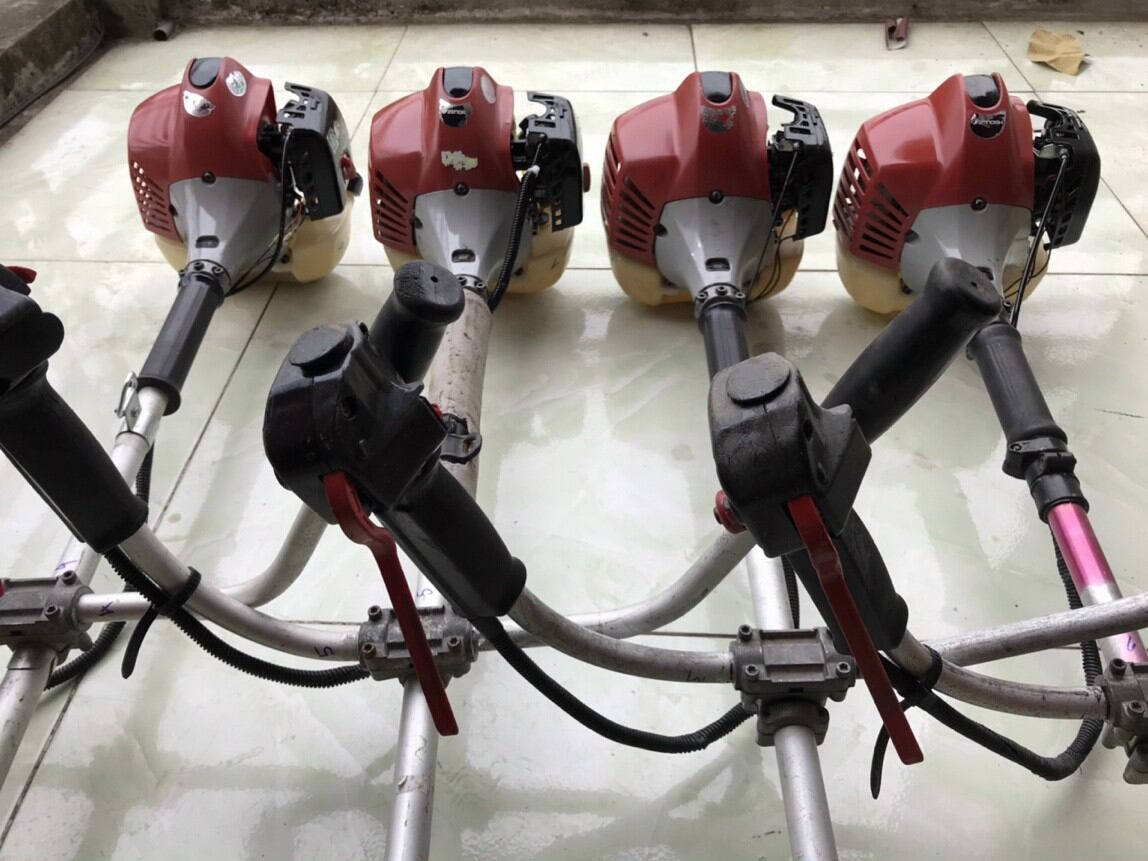 máy cắt cỏ hàng nội địa nhật