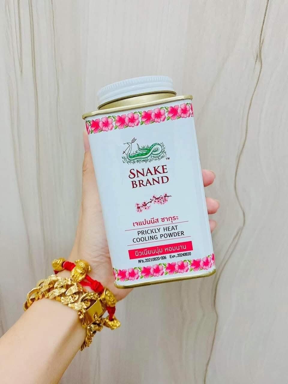 Phấn Lạnh Snake Brand 140G