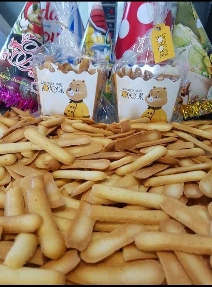 Bánh lưỡi mèo Hạnh nhân 250gr