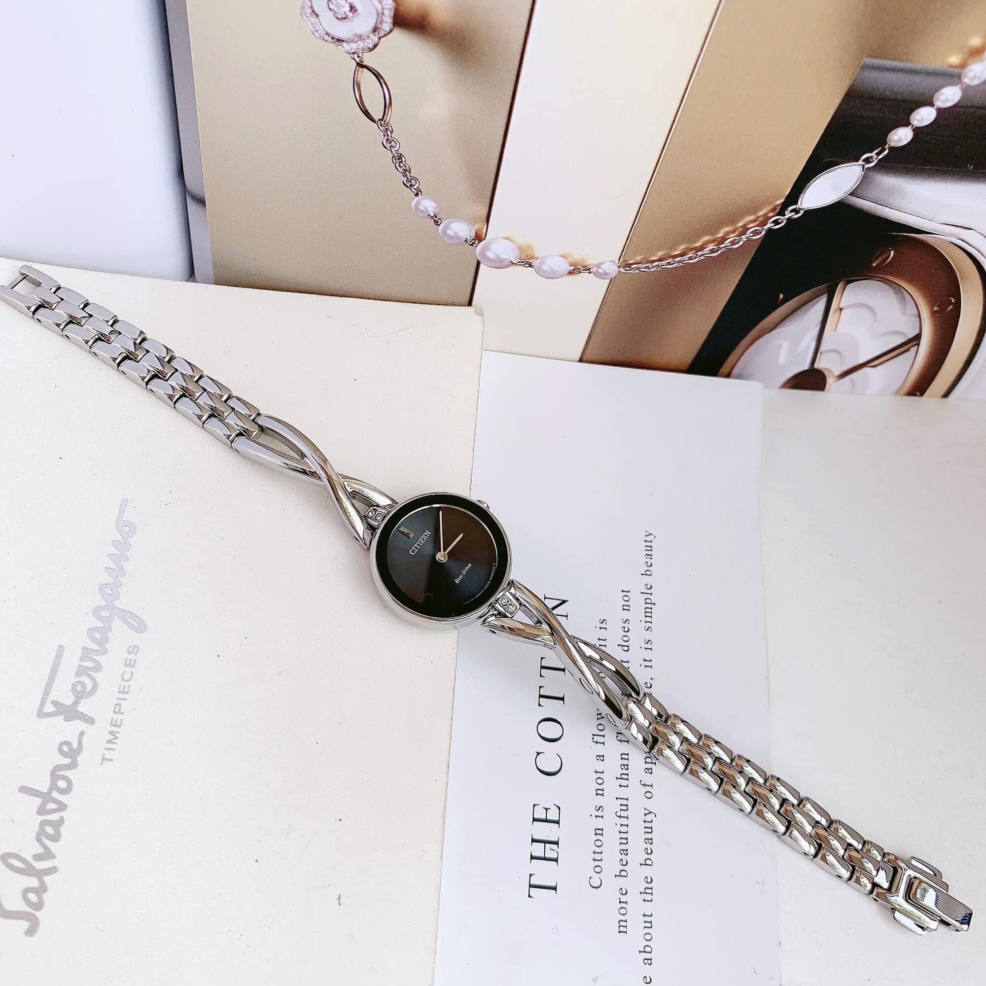 Đồng hồ nữ Citizen Eco Drive, size 23mm
