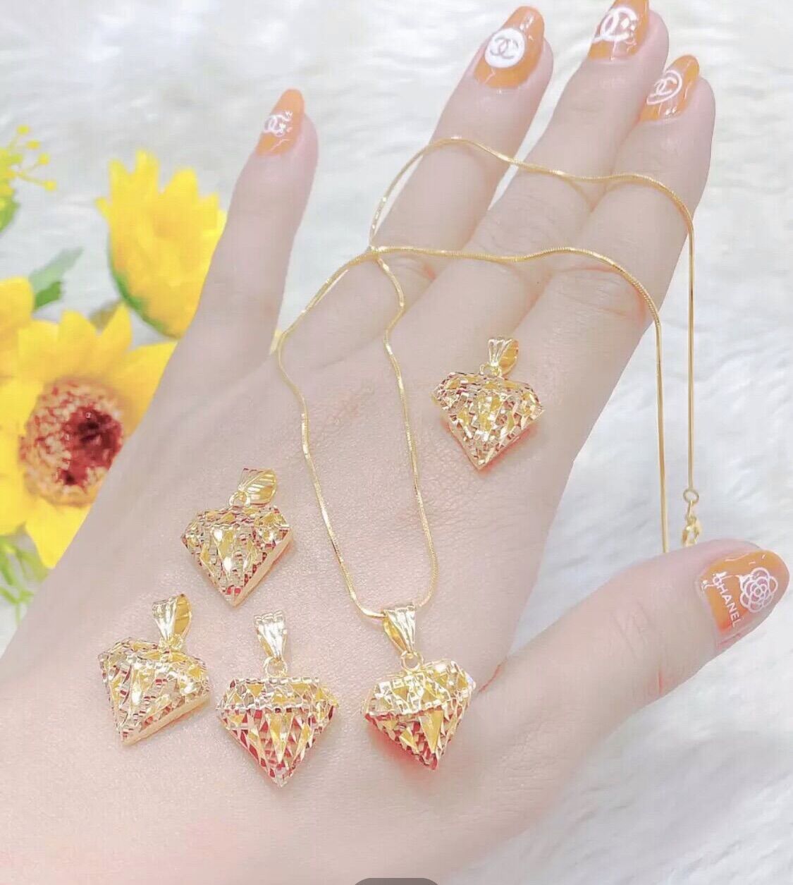 Dây chuyền mì mặt kim cương mạ vàng 18k cao cấp