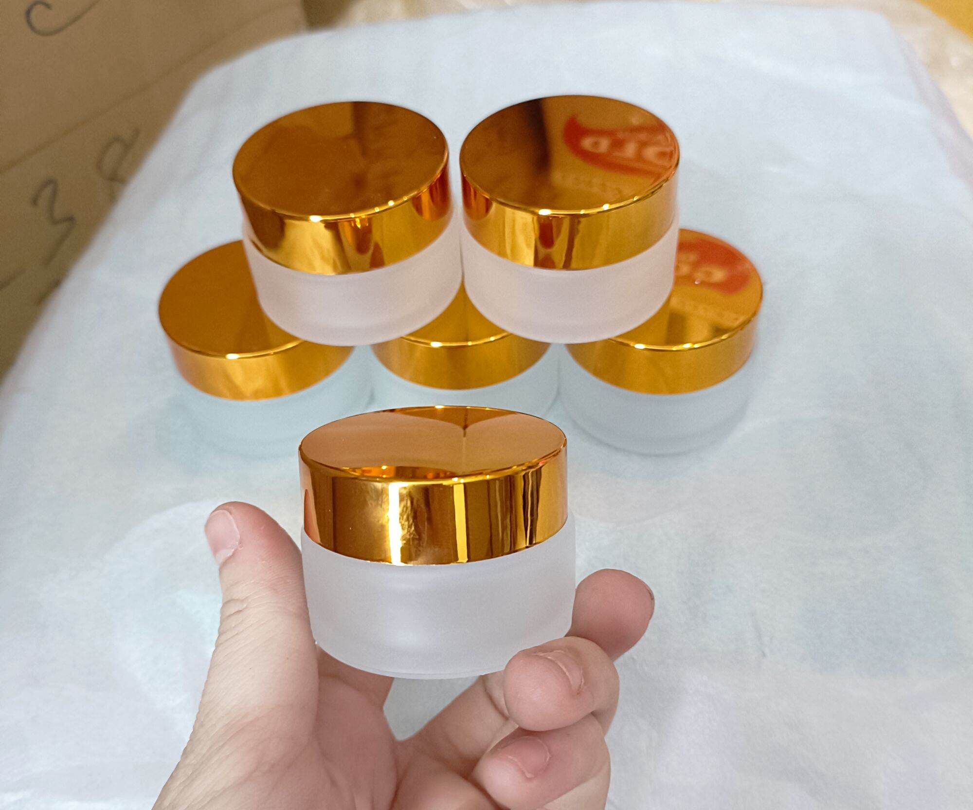 ⭐Combo 10⭐ hủ thủy tinh đựng kem 20gr ( kèm nắp lót, thân mờ) chất liệu dày, tiện lợi