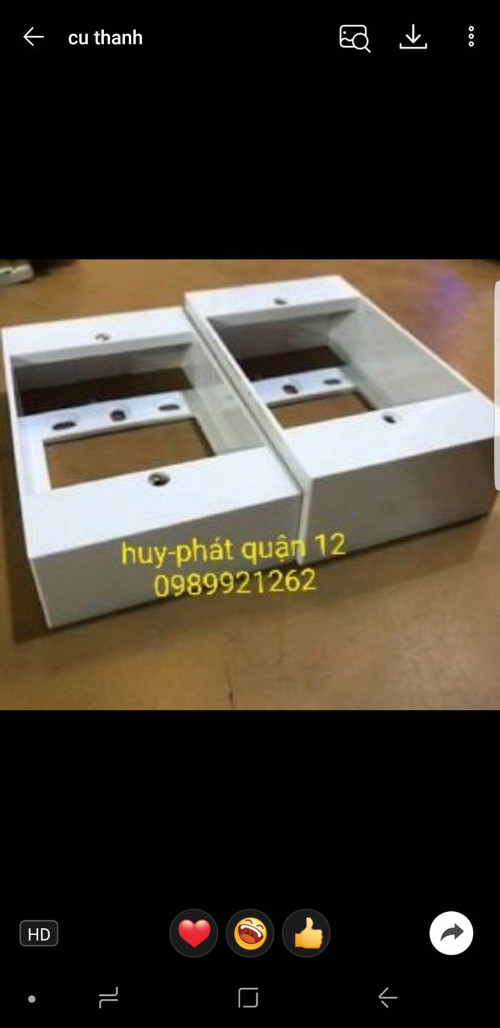 Đế nổi gắn tường thấp sino