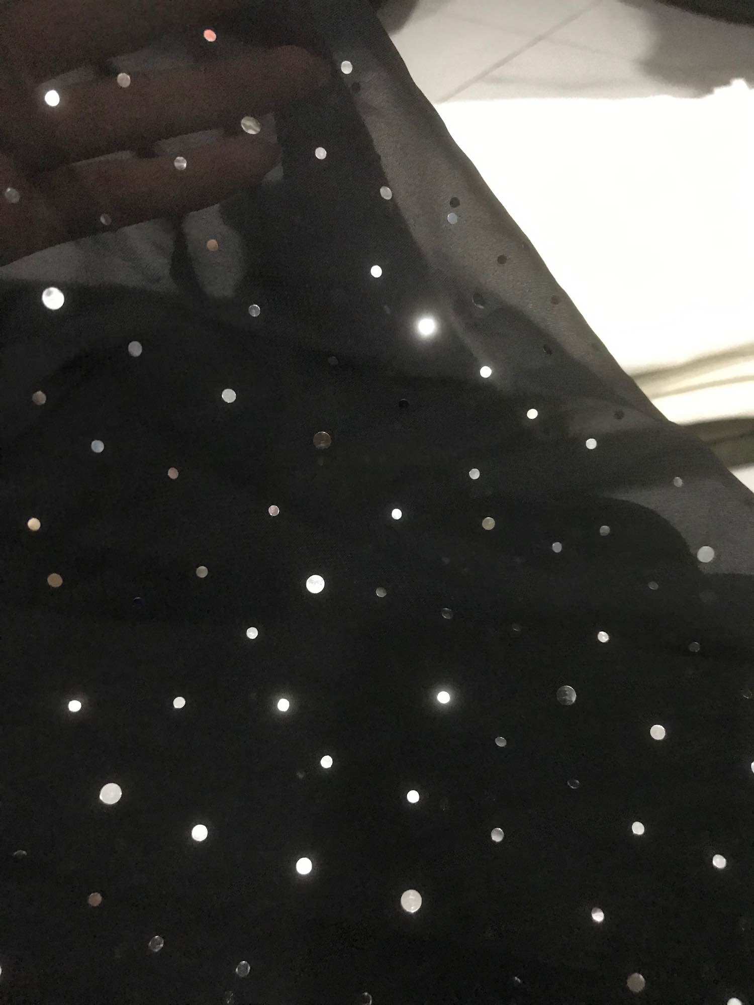 Vải voan đen mỏng nhẹ mềm rũ đính cườm bạc(khổ 1m5)may đầm váy,sơ mi ,áo kiểu ,áo dài