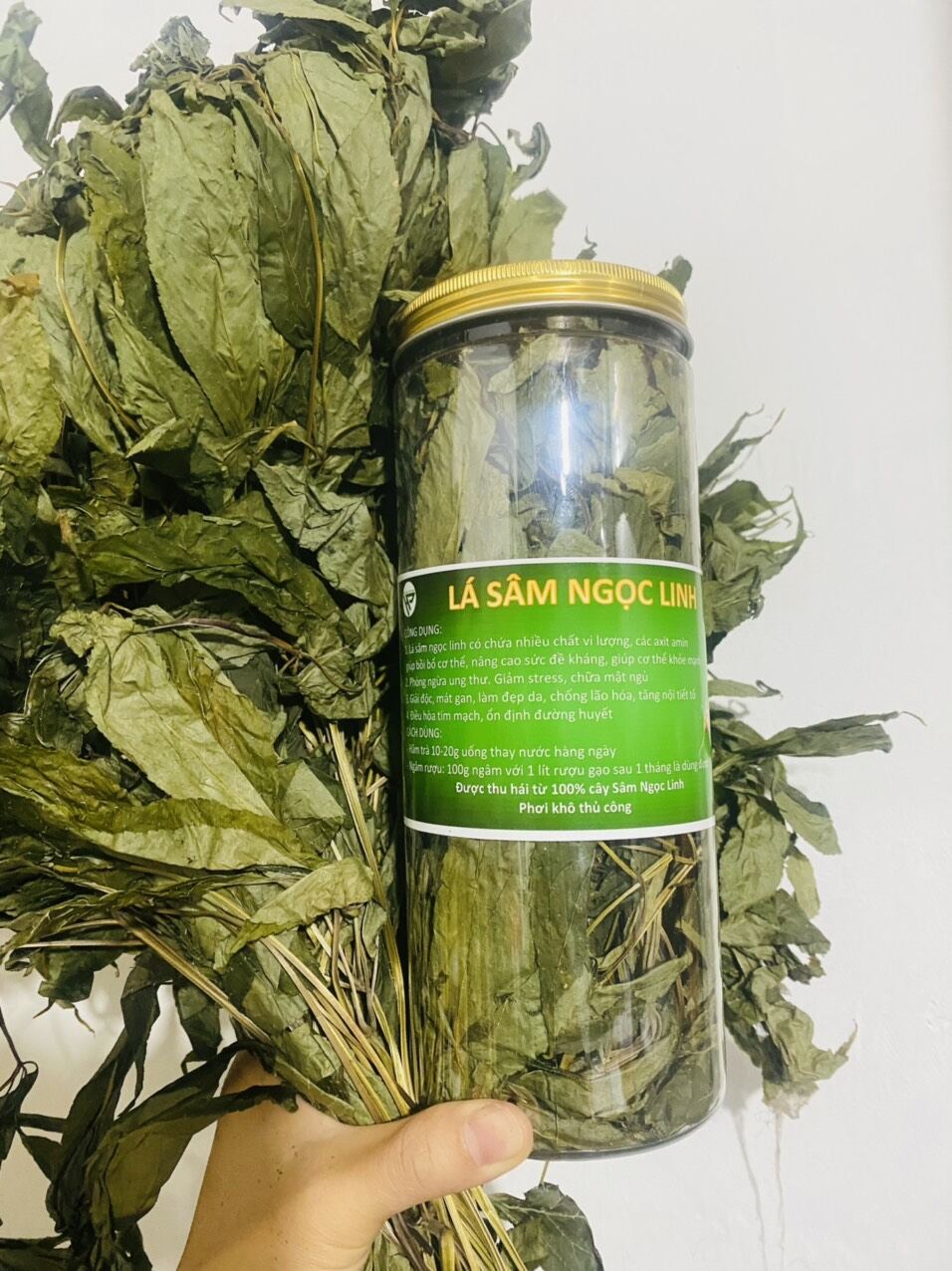 hộp trà lá sâm ngọc linh khô 100g