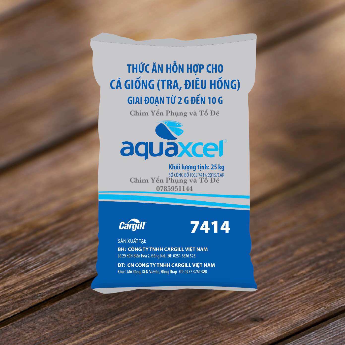 1 bao 25kg cám cá CARGILL 7414 40% đạm cho cá ăn hoặc dùng câu cá,tra,điêu hồng,chép,rô phi