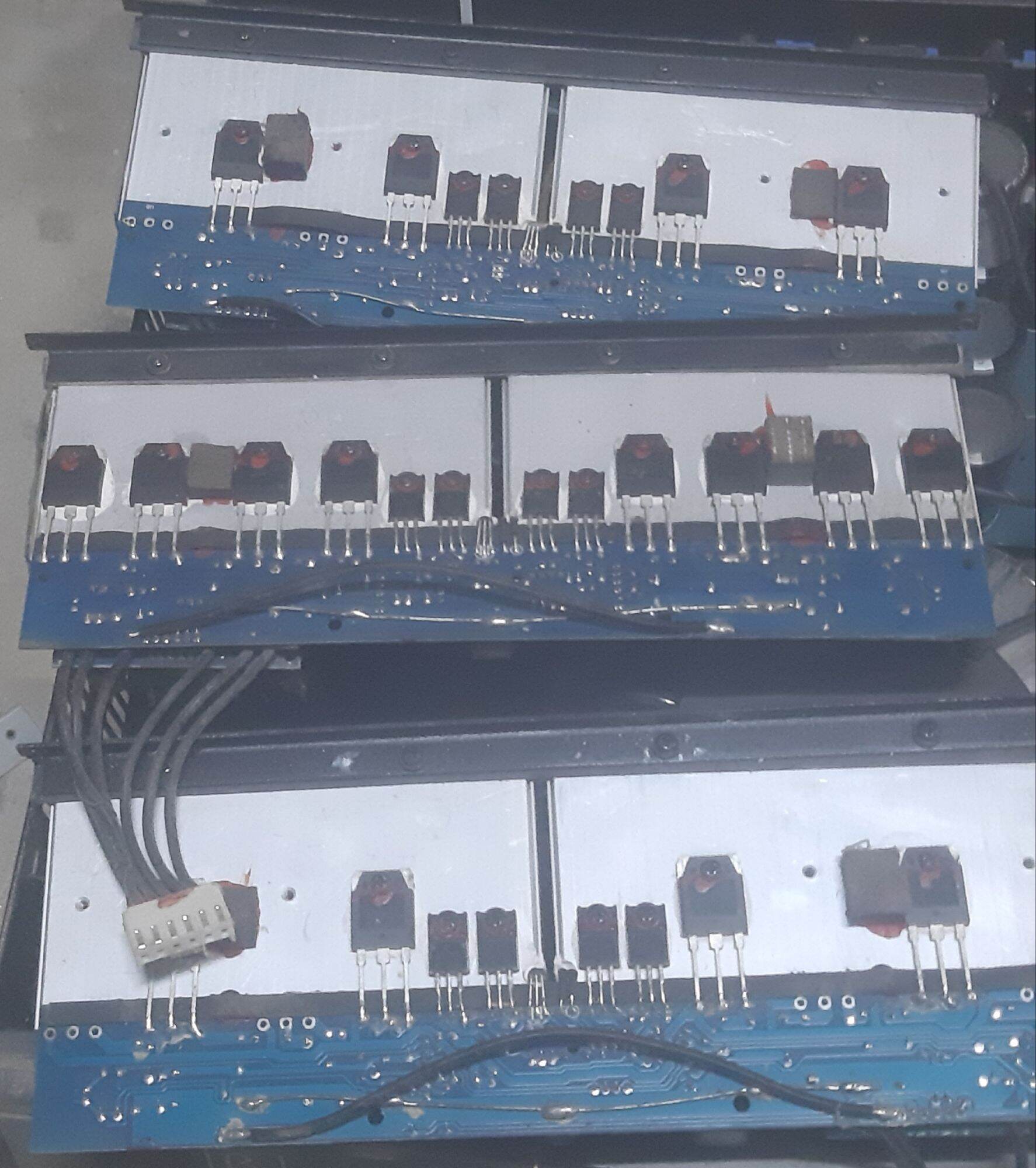 Bo công suất đẩy b3