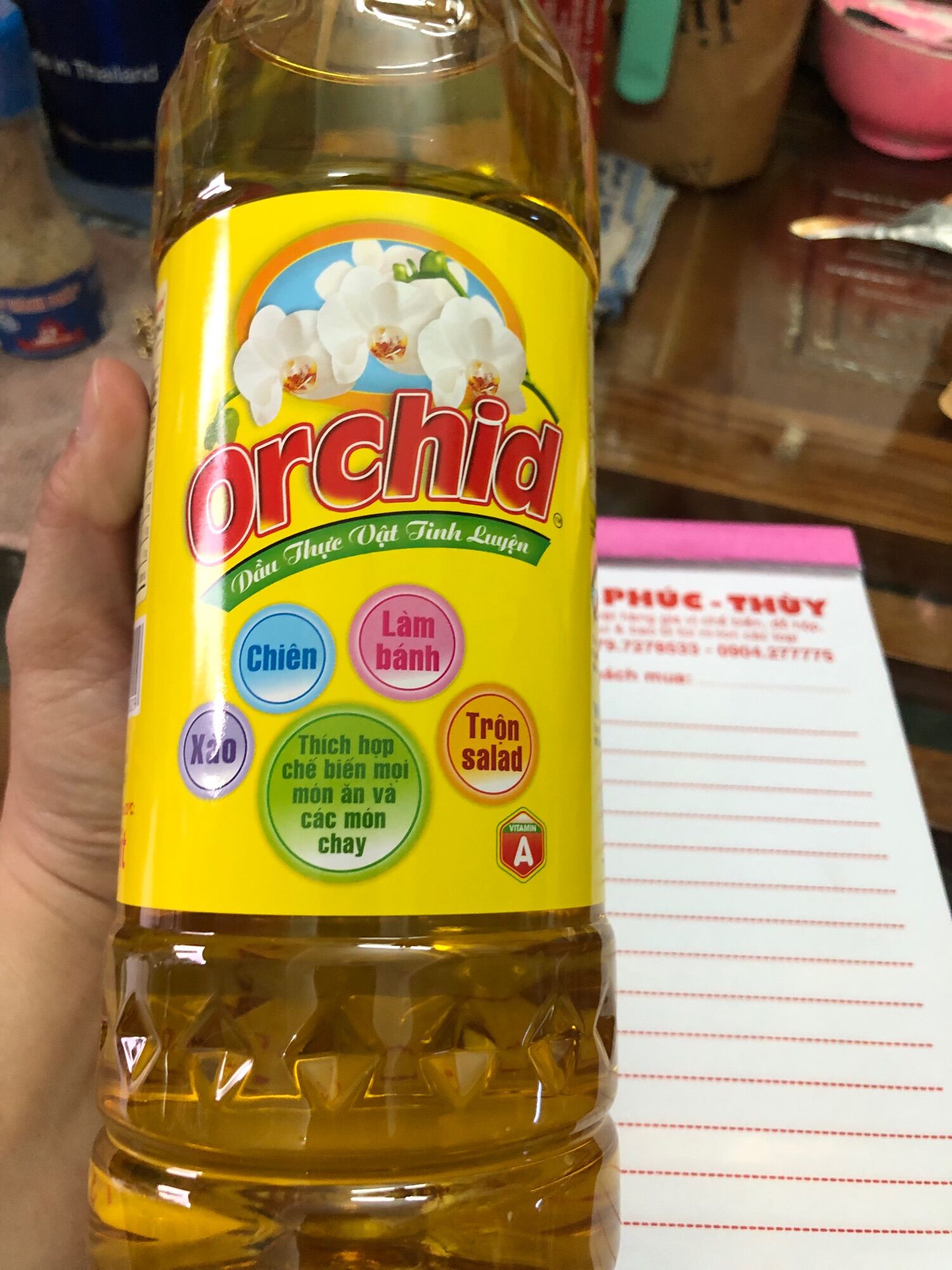 Dầu thực vật tinh luyện Orchid, chai 1 lít