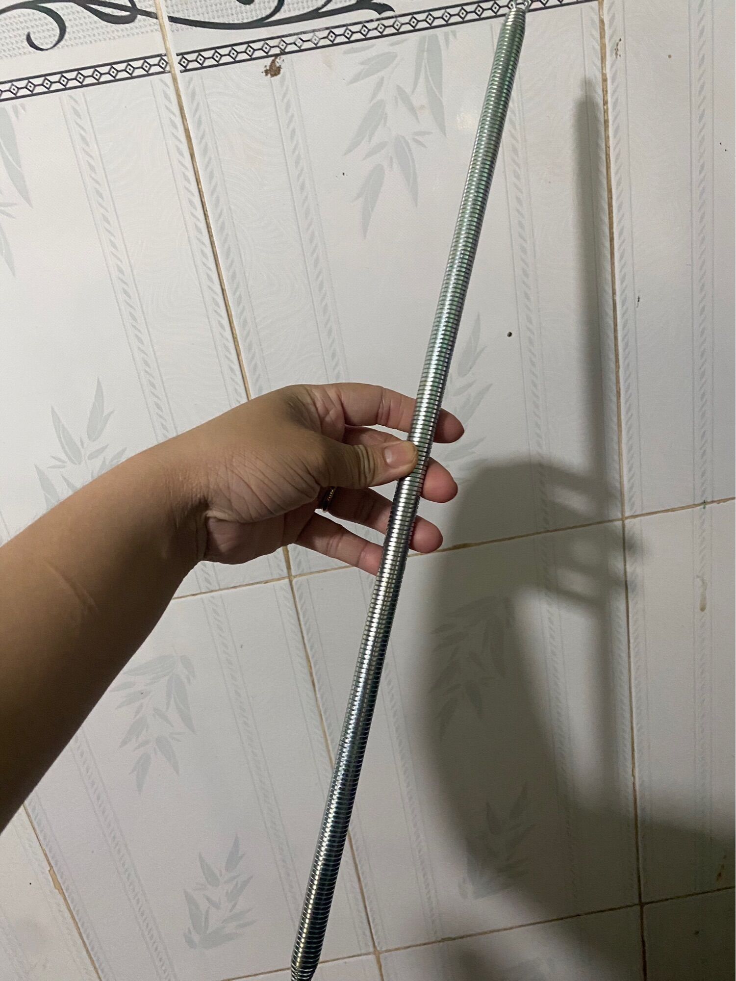 Lò xo uống ống điện phi ngoài 16mm