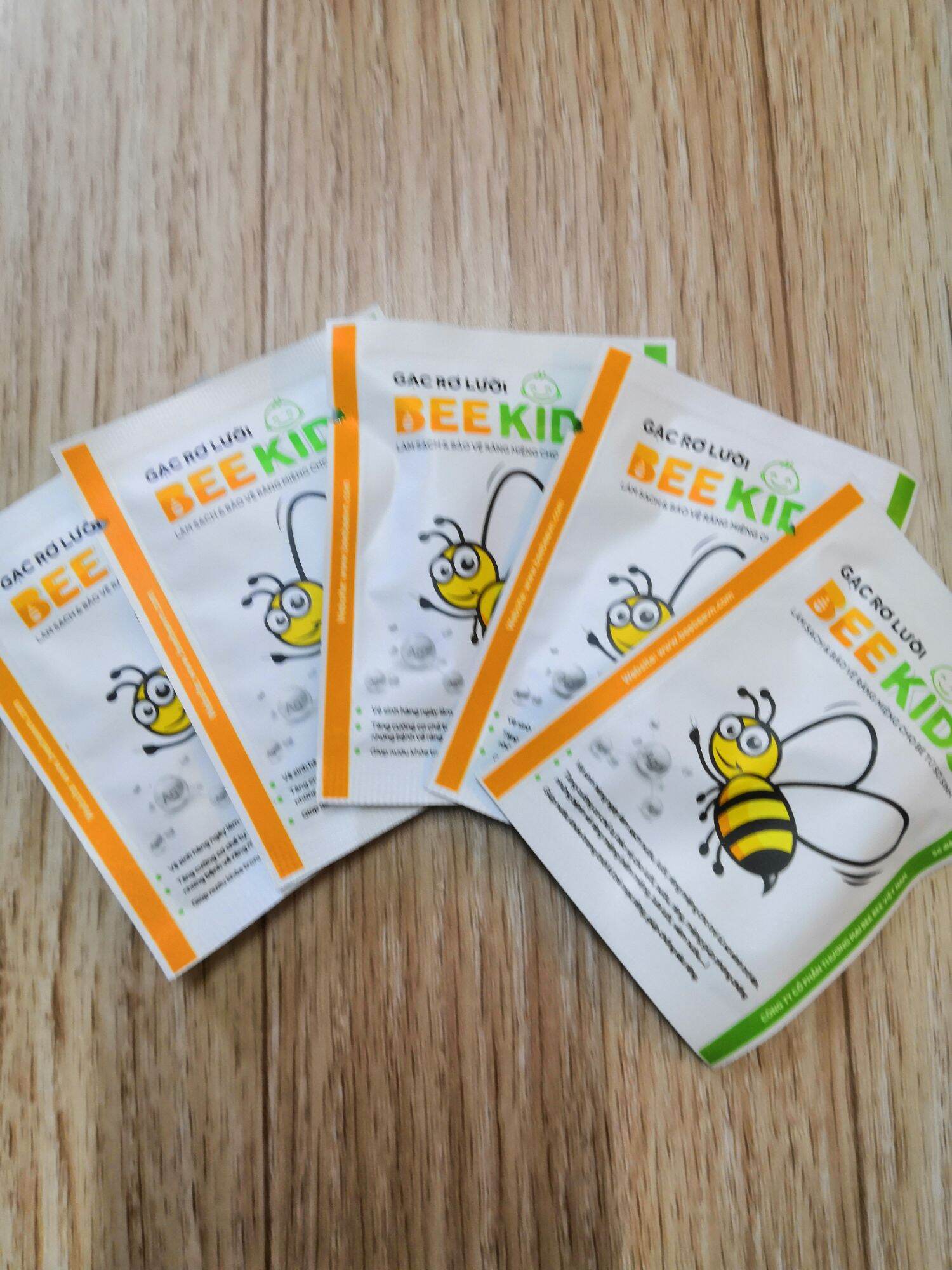 Gạc rơ lưỡi Bee Kids túi 20 chiếc
