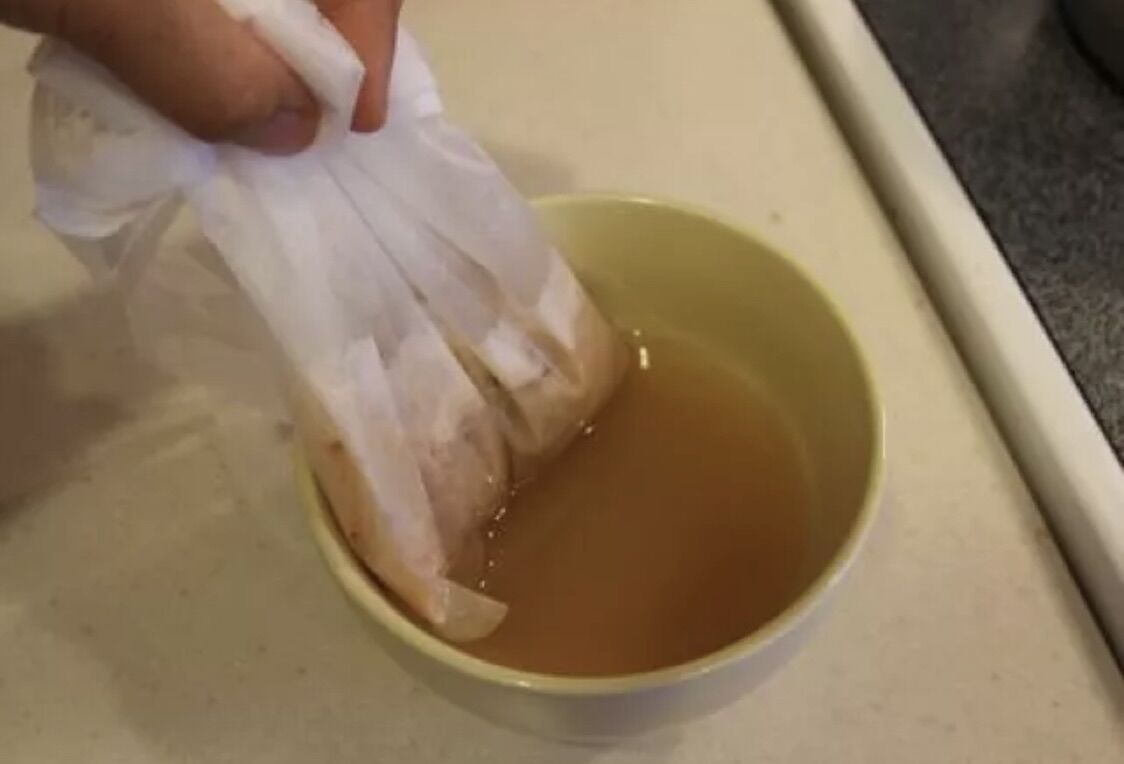 1 hủ 1 kg Mắm tép Hàn Quốc.