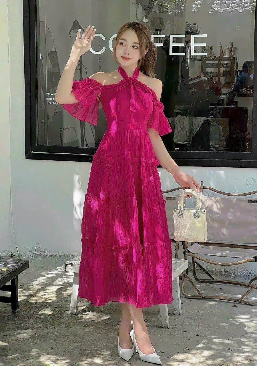 Đầm maxi cổ yếm trễ vai thanh lịch