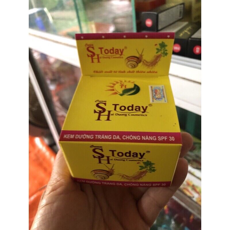 Kem dưỡng trắng da - Chống nắng SH Today SPF 30 (15gr)