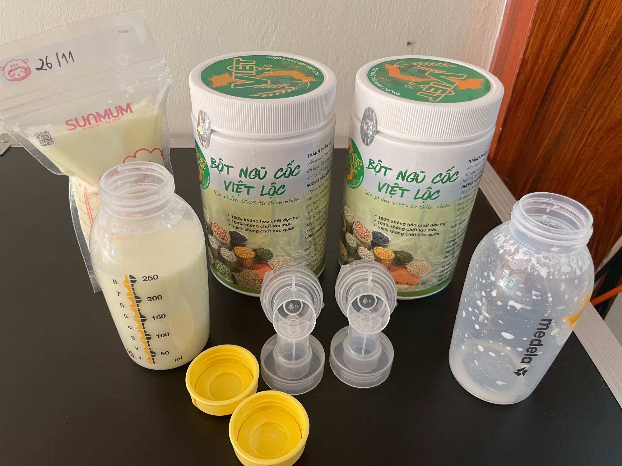 Ngũ Cốc Việt Lộc ( mẹ bầu,mẹ sau sinh :combo 2 hộp)