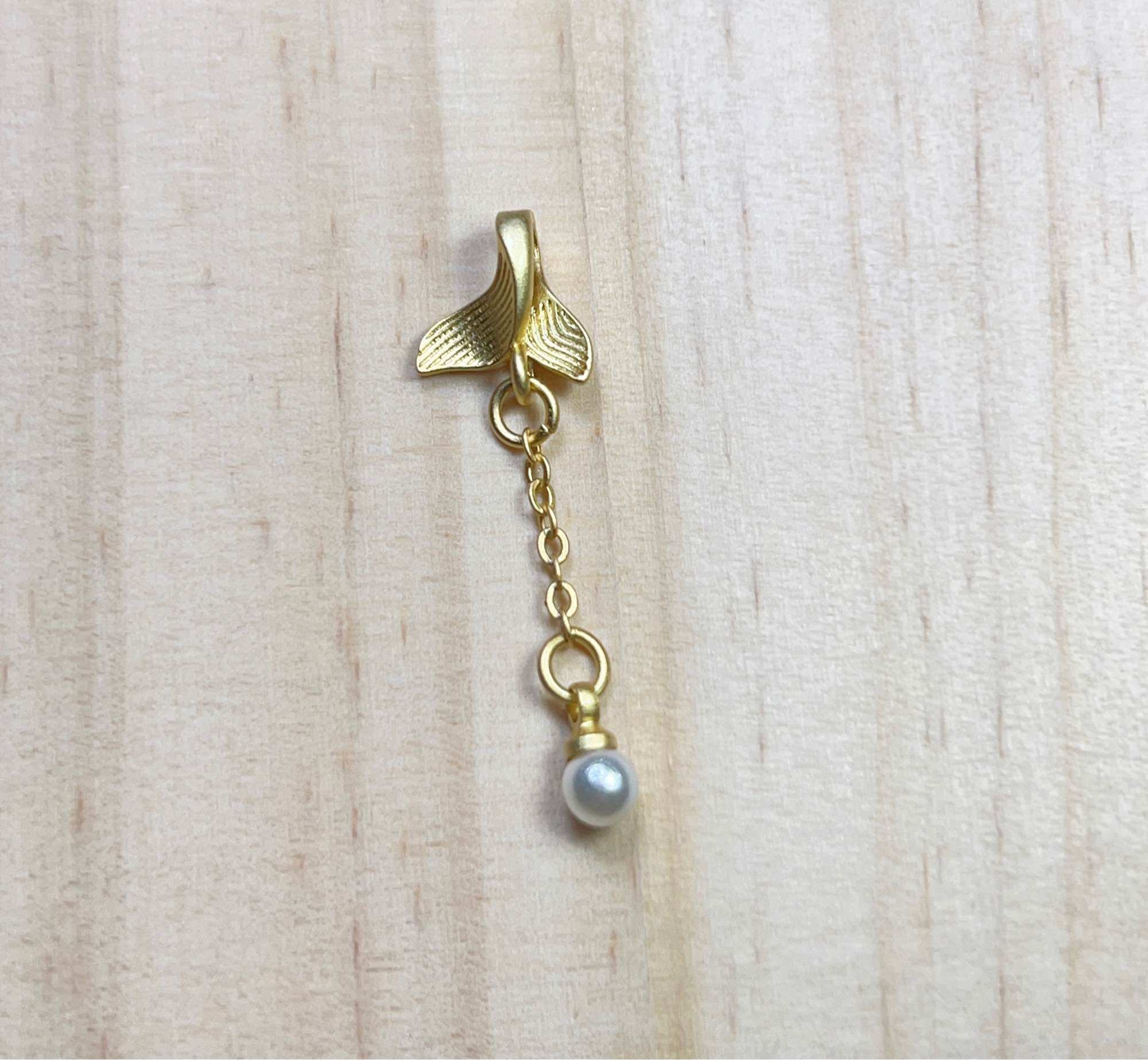 Charm bạc mạ vàng phối vòng phong thuỷ