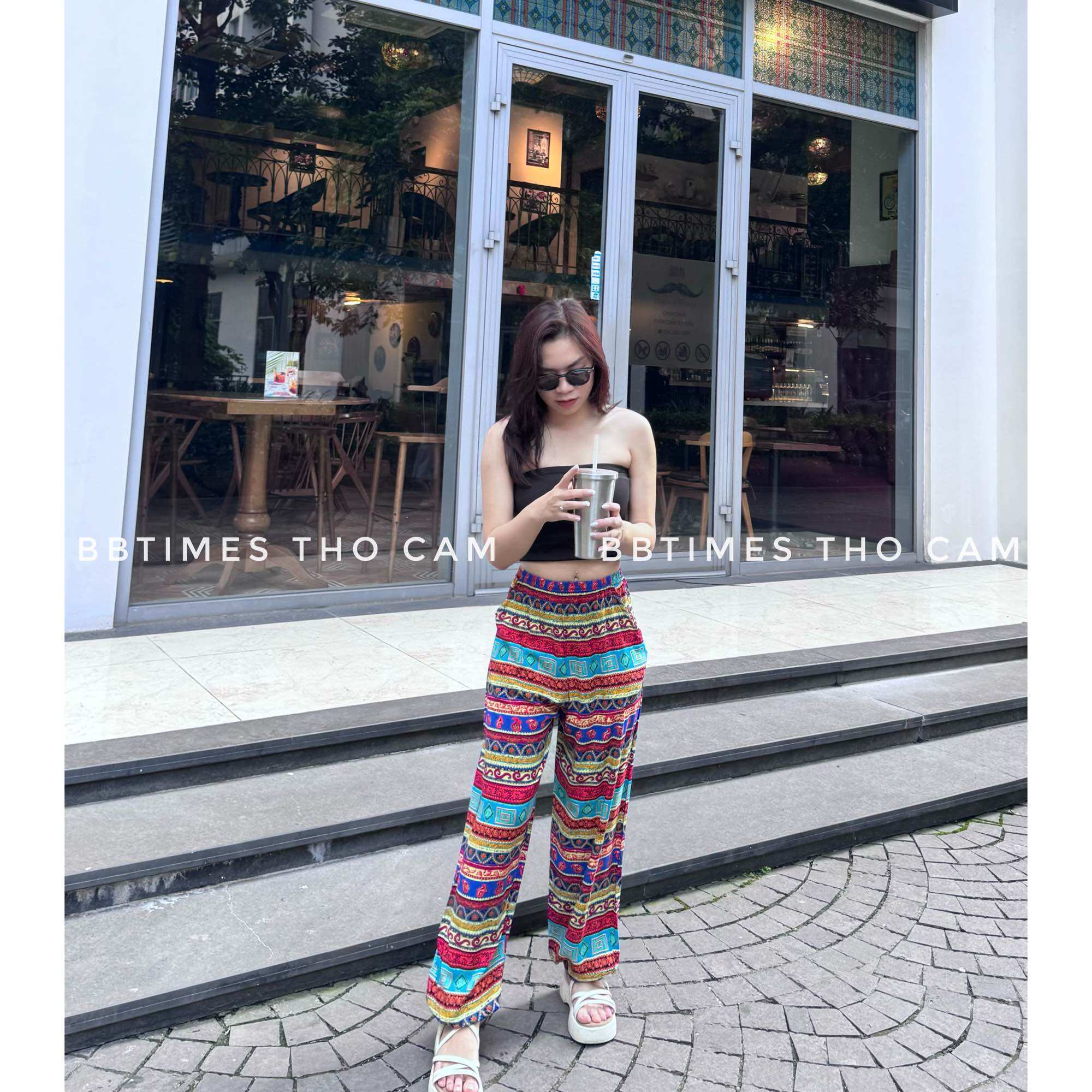 Clothed-Textured Cloth Pants with Pockets