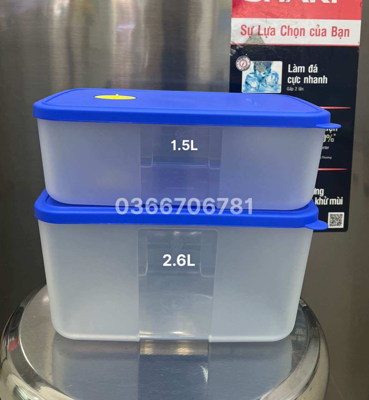 Set 2 hộp trữ đông Tupperware
