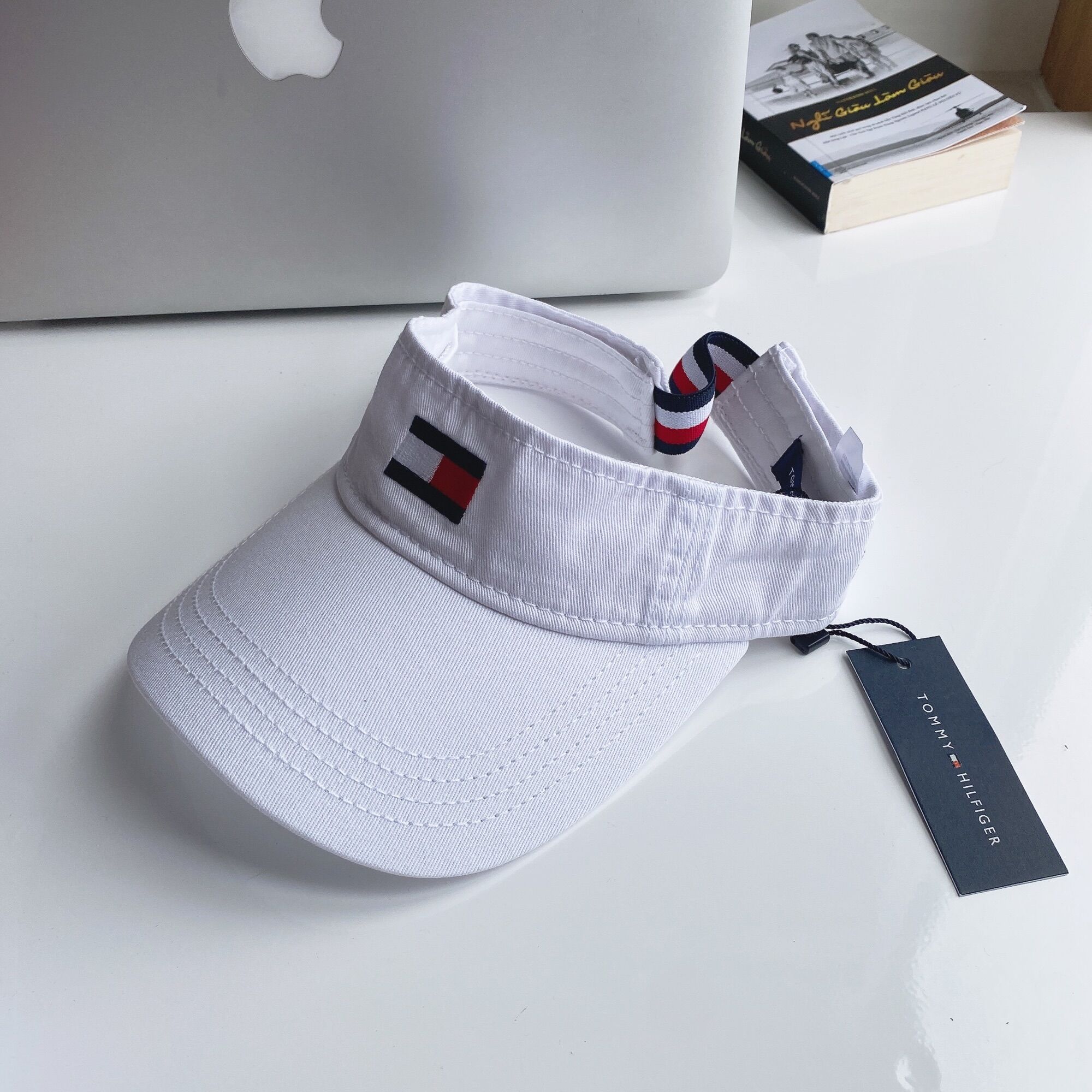 Nón nửa đầu chính hãng tommy hilfiger 78j2839-110