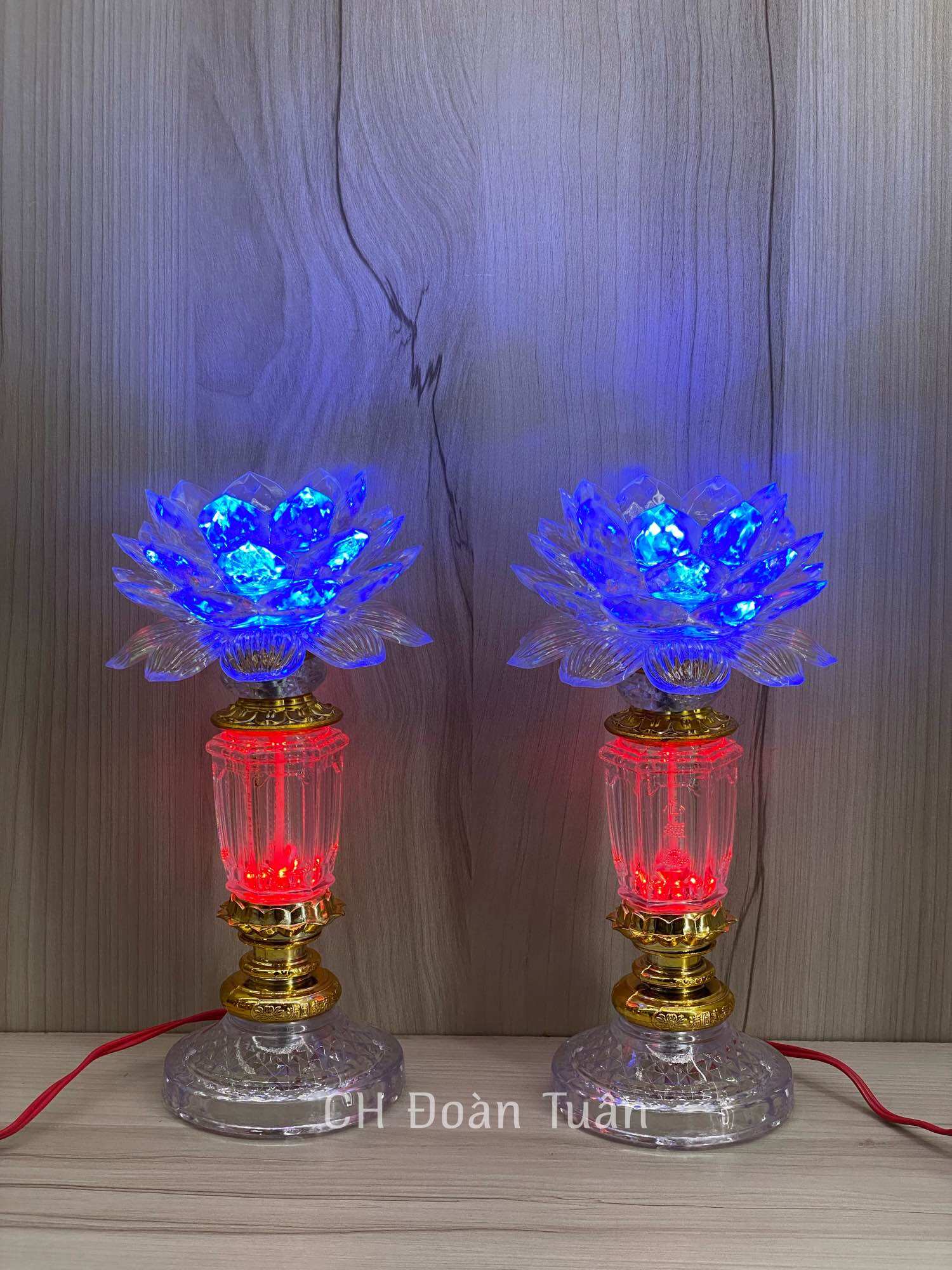 Cặp đèn thờ hoa sen đổi màu , đèn led tiết kiệm điện cao 25cm